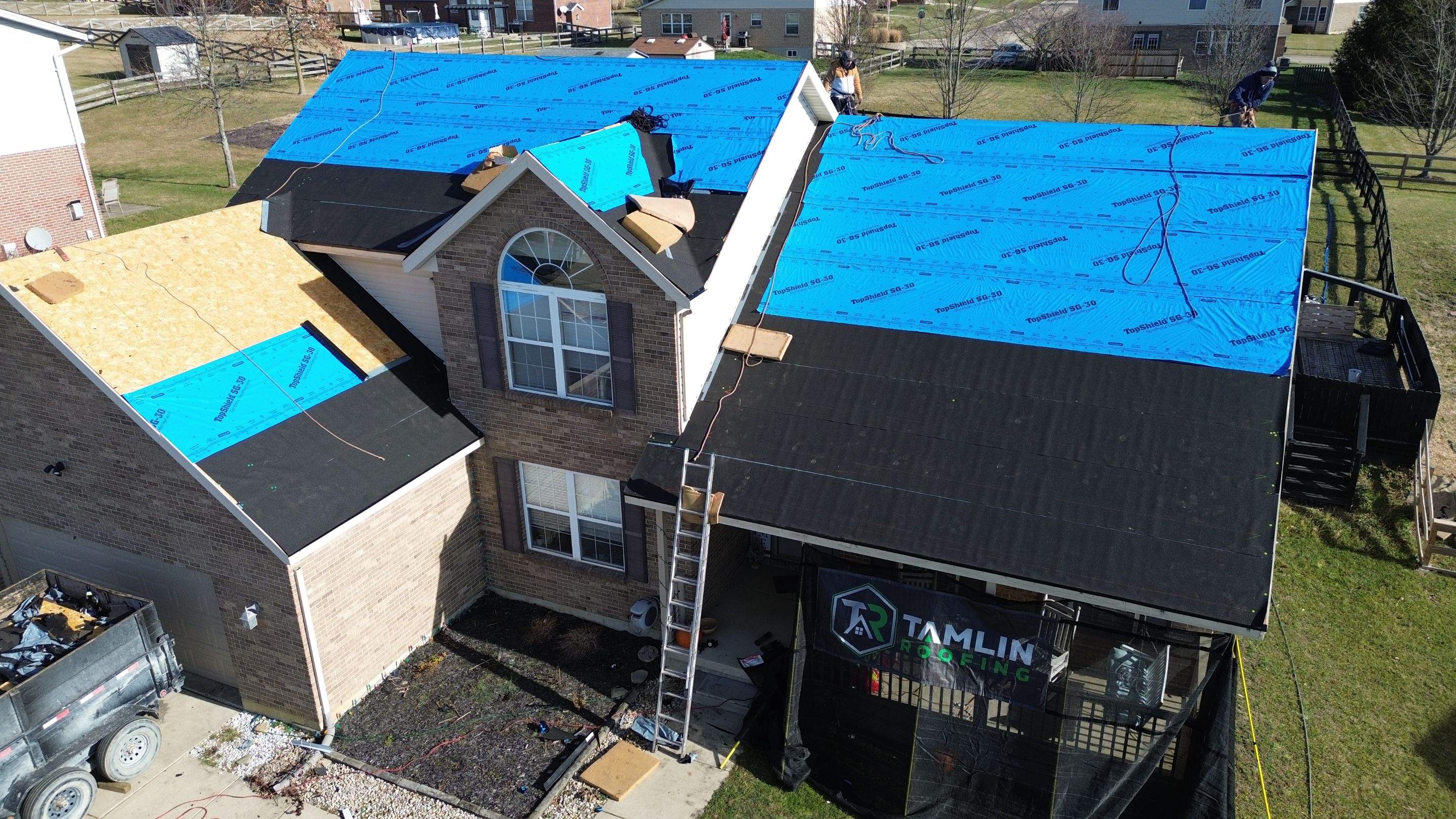 West Hamilton - Pristine Black & Gutters by Tamlin Roofing