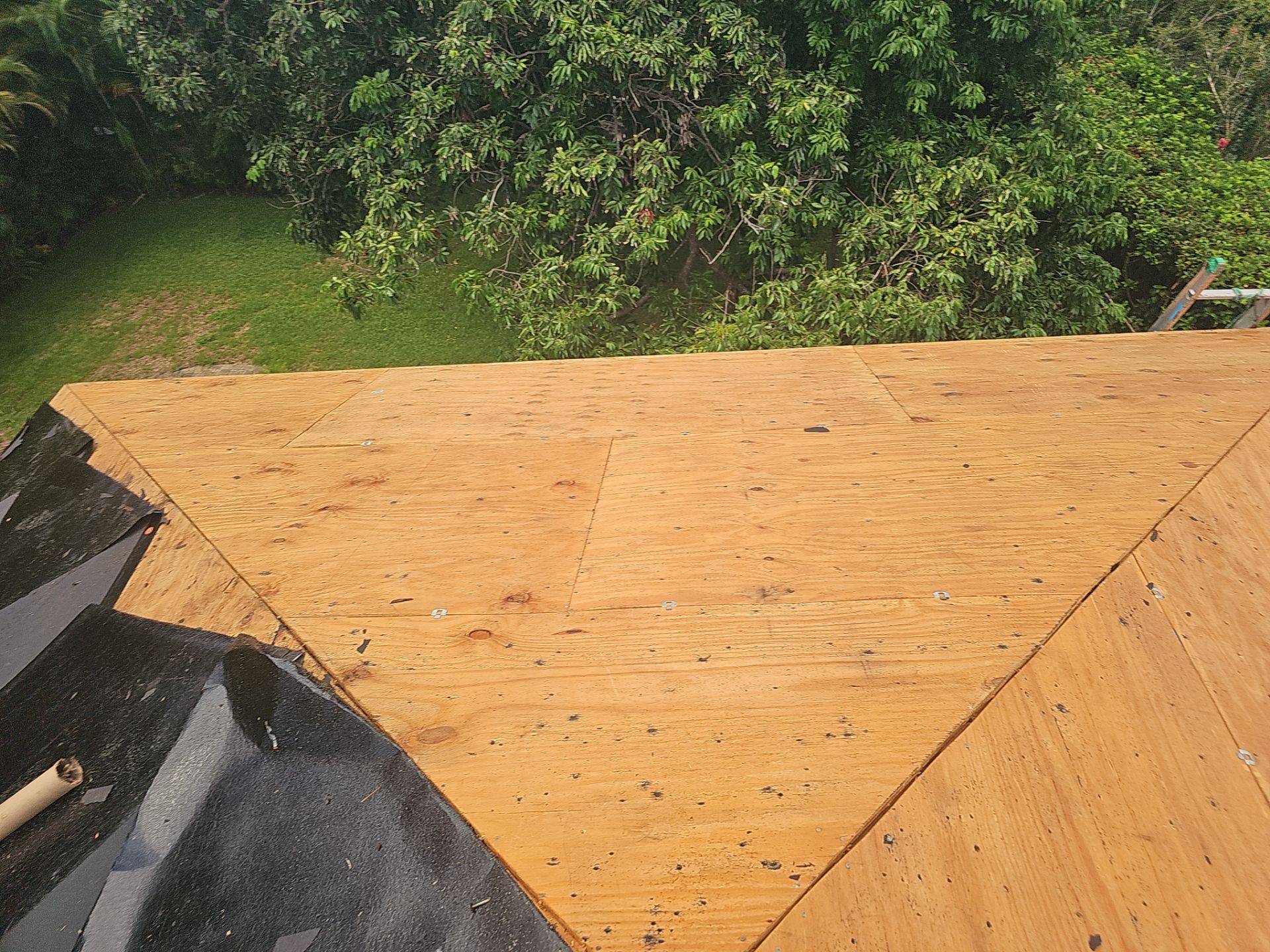 Project in St. Petersburg 33704 by Mitchell Roofing Company LLC
