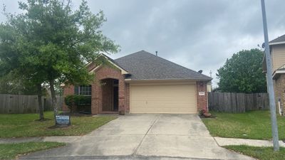 Residential Roofing Installation using CertainTeed