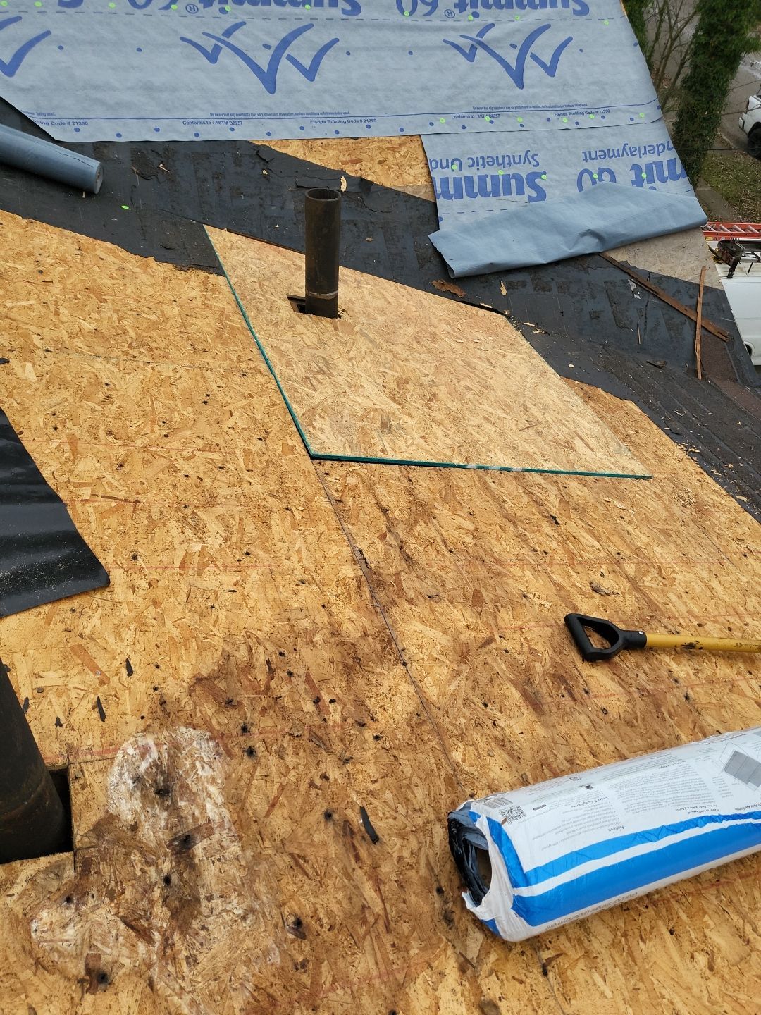 ATLAS PINNACLE COLOR: BLACK SHADOW by Eagle Eye Roofing