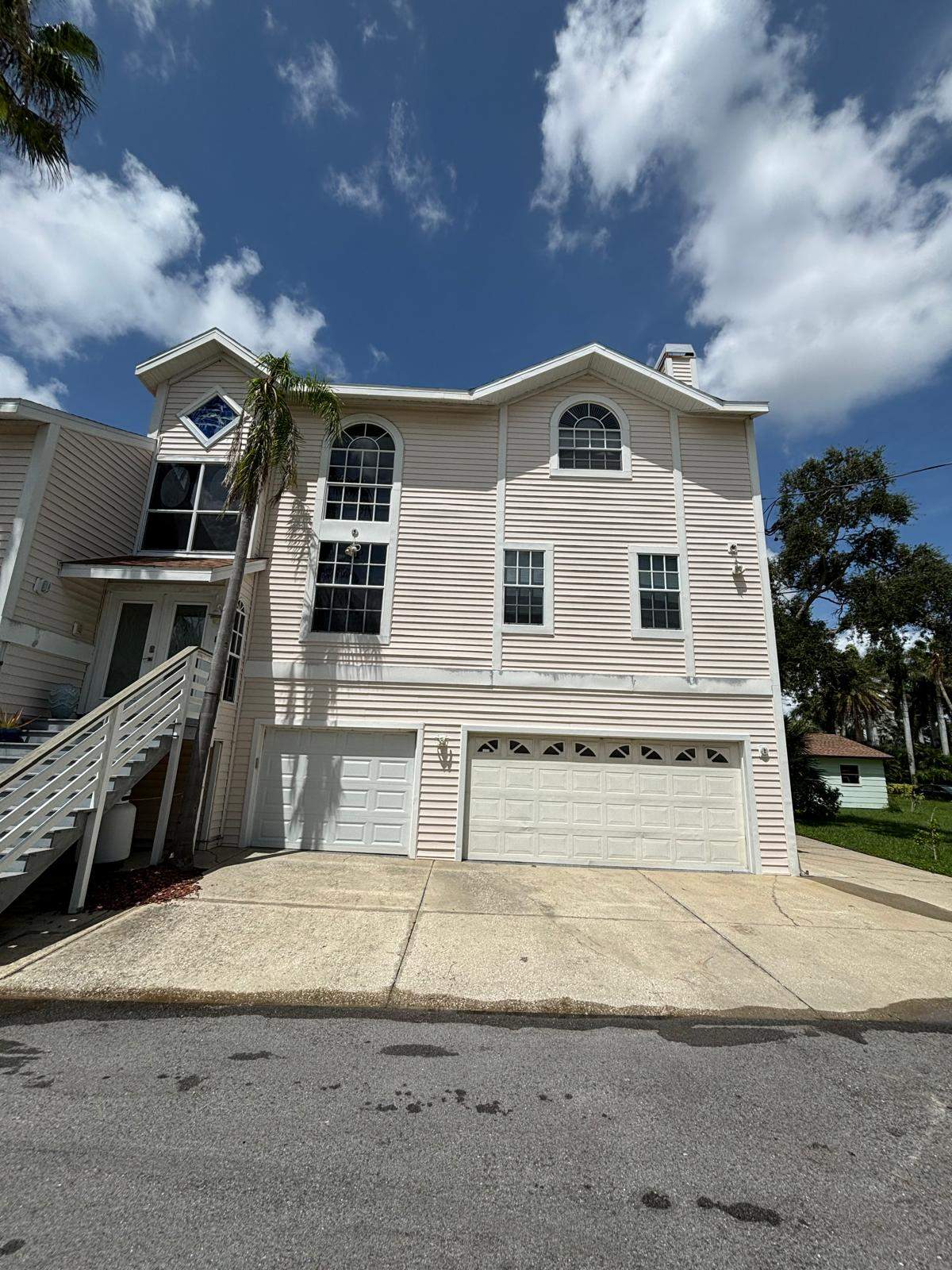 Residential Pressure Washing by DPI Pressure Washing LLC