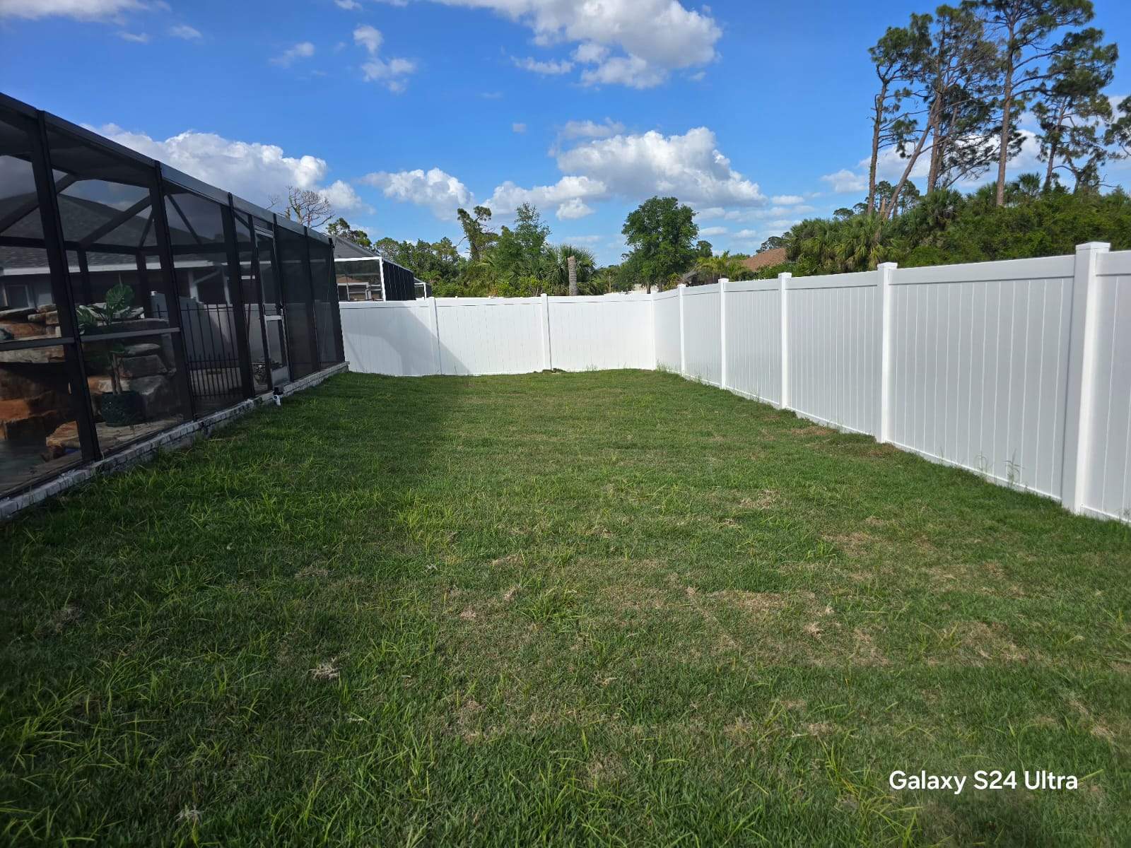 Residential White Vinyl Privacy Fence Installation in North Port by True Fence LLC