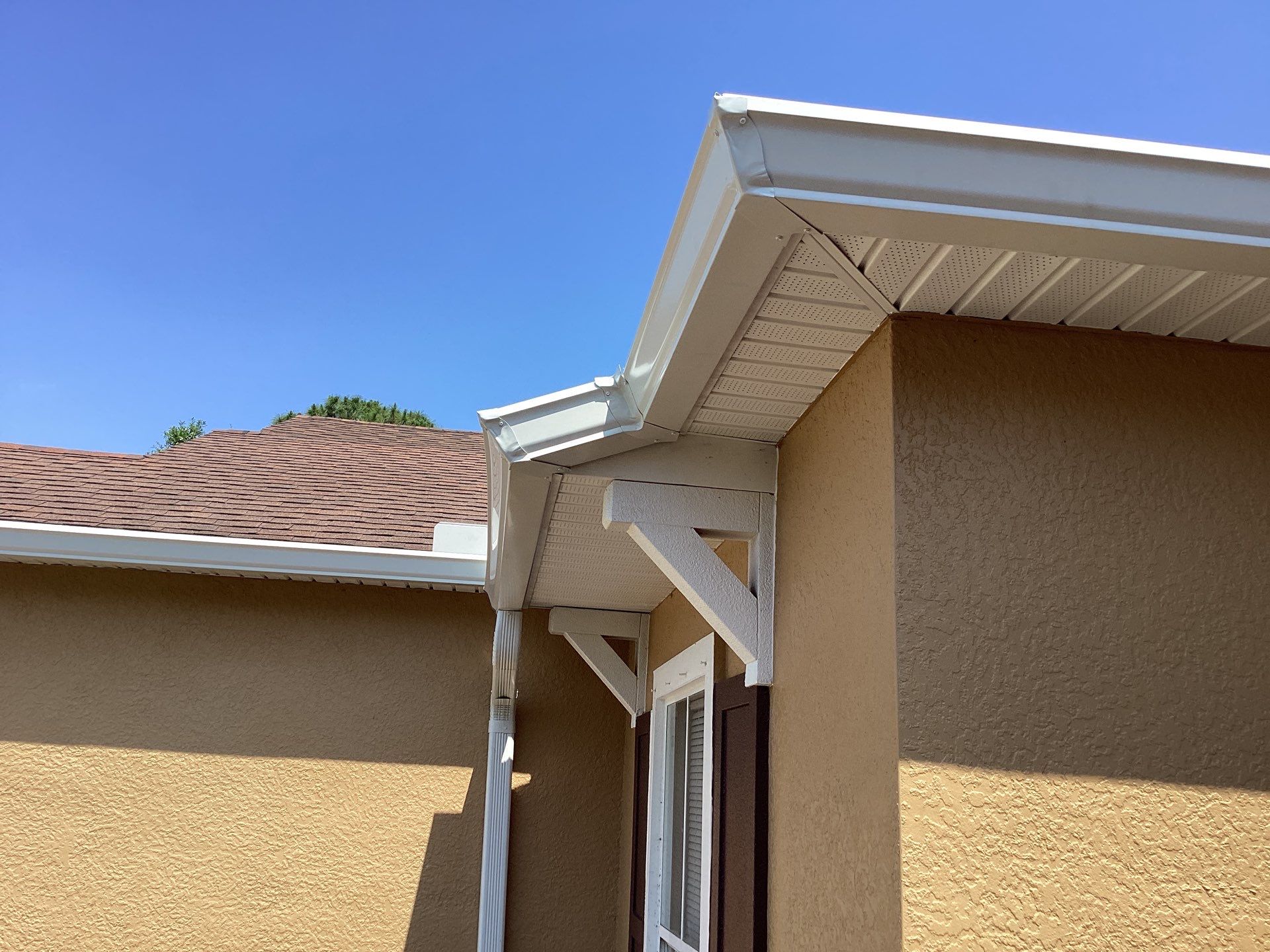 Downspout Installation for Maximum Efficiency in North Fort Myers FL by Gutter Professors