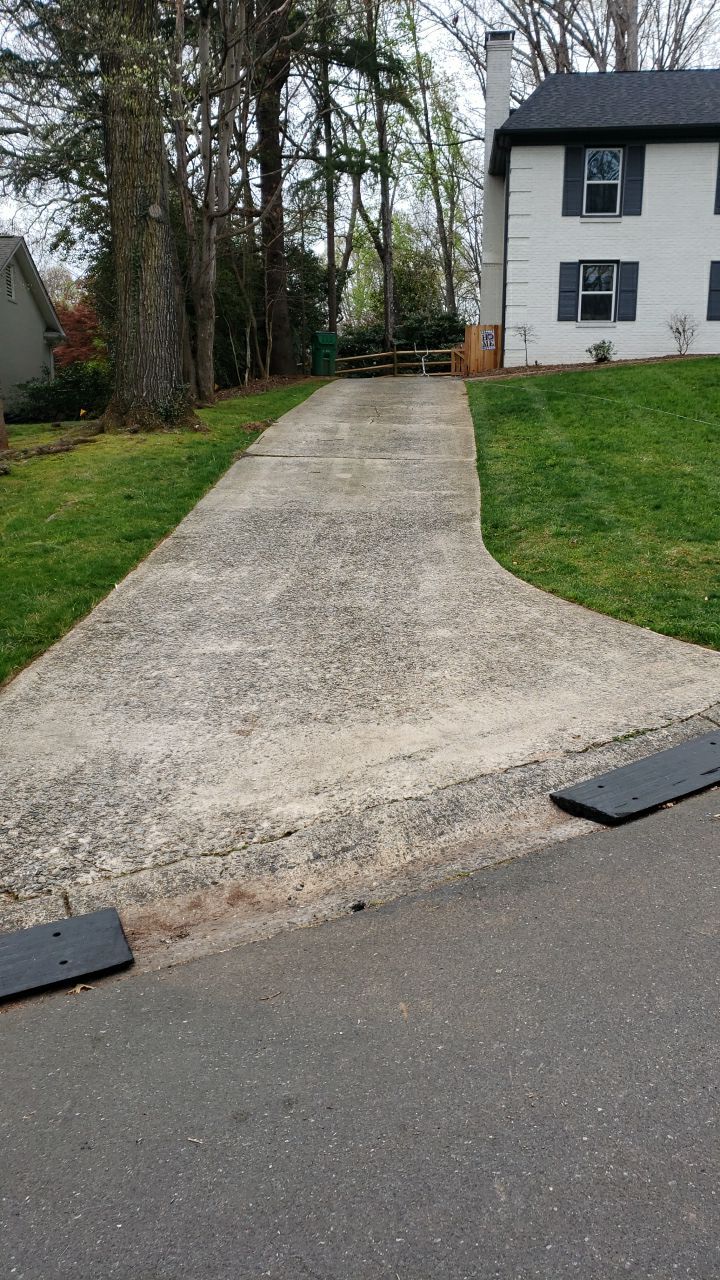 House Wash using cleaner by Power Wash Masters LLC