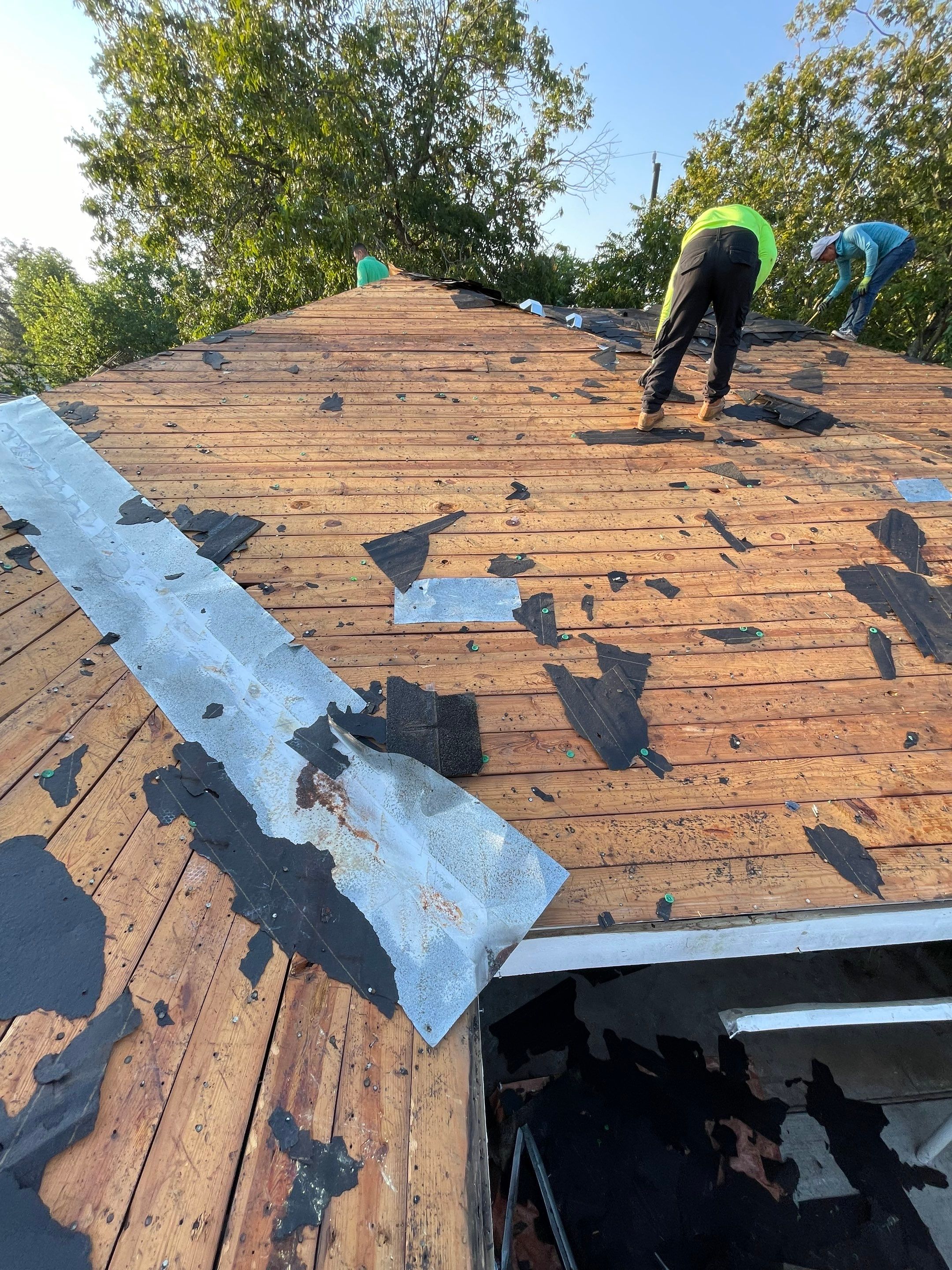 Residential Roofing Installation using Atlas Pinnacle® Pristine Pewter by CAP Roofing and Construction LLC