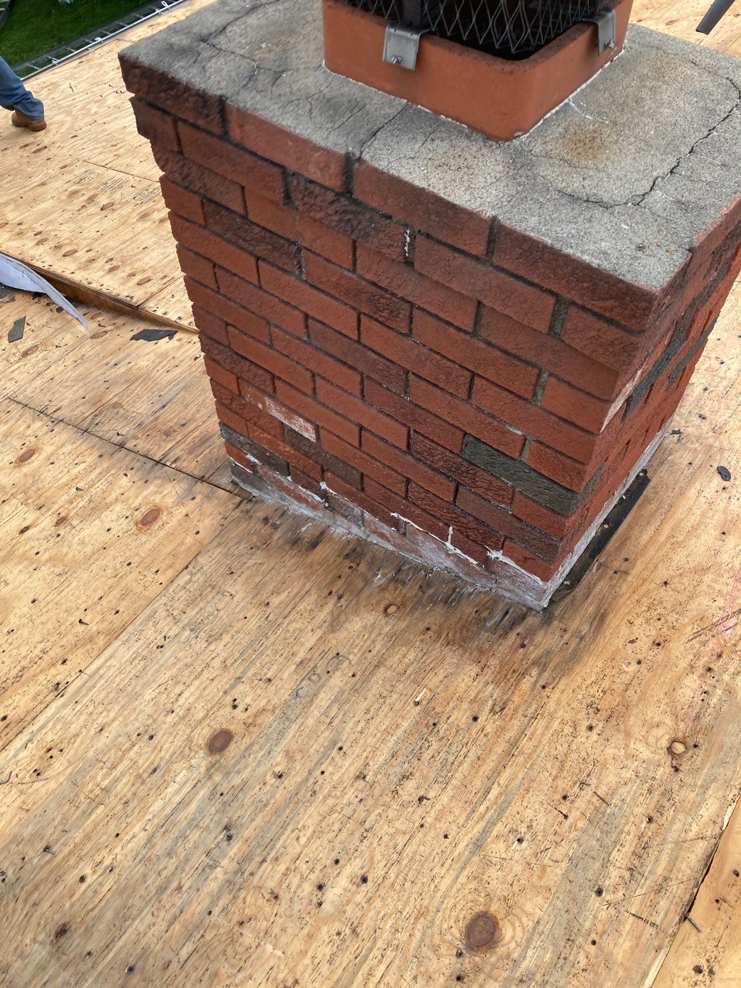 Residential Roofing Installation using GAF Timberline HDZ Pewter Gray by Rainstoppers Roofing