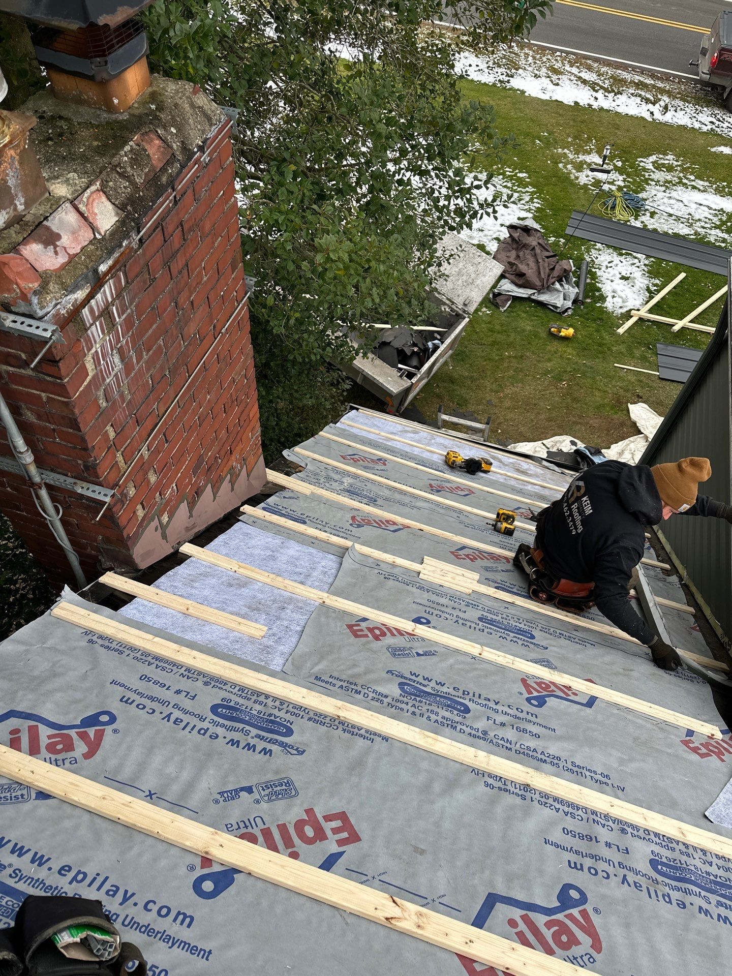 Weather Max Panel, Color: Black by Eagle Eye Roofing