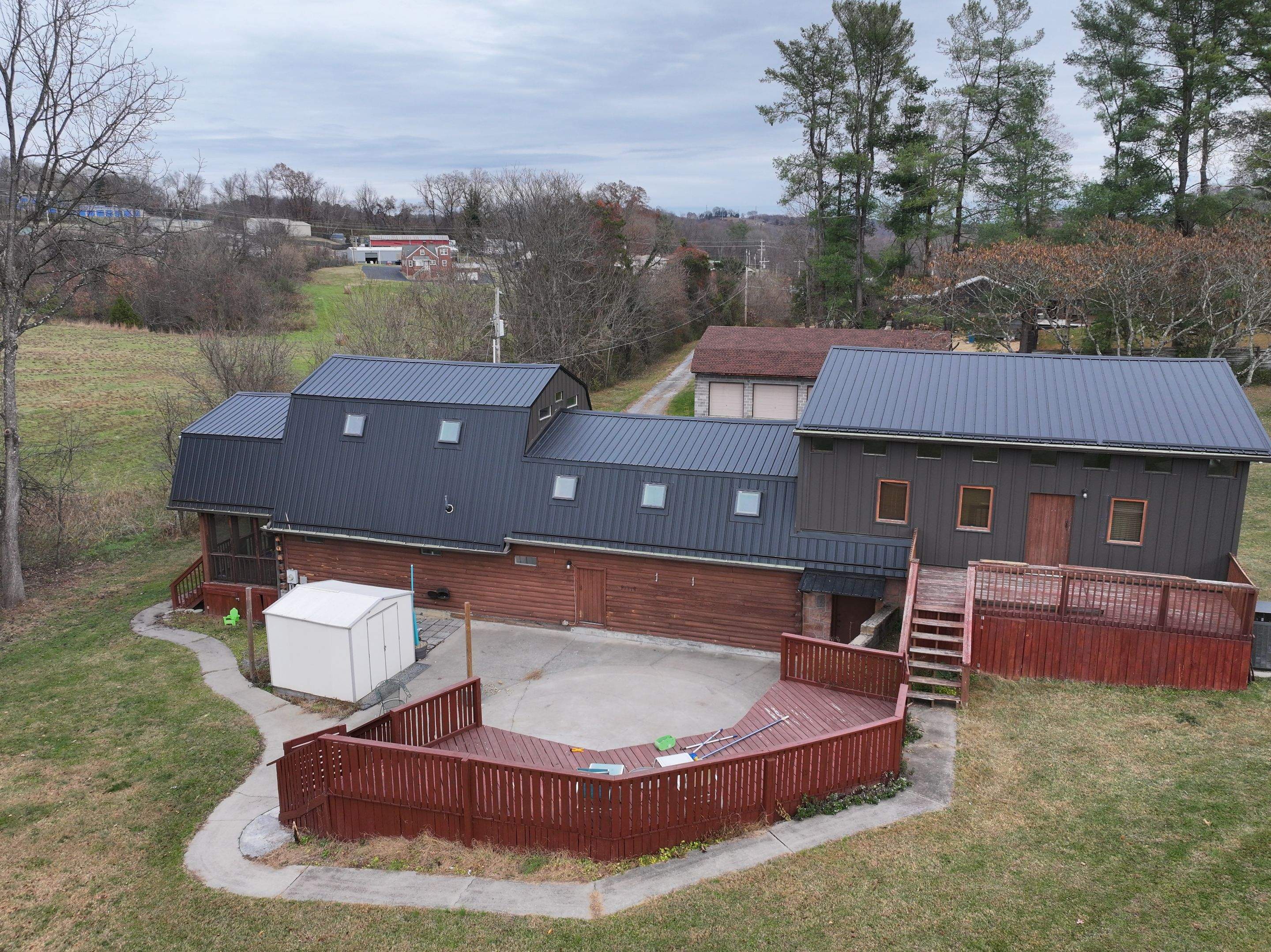 Shearin Residence by Omnia Roofing