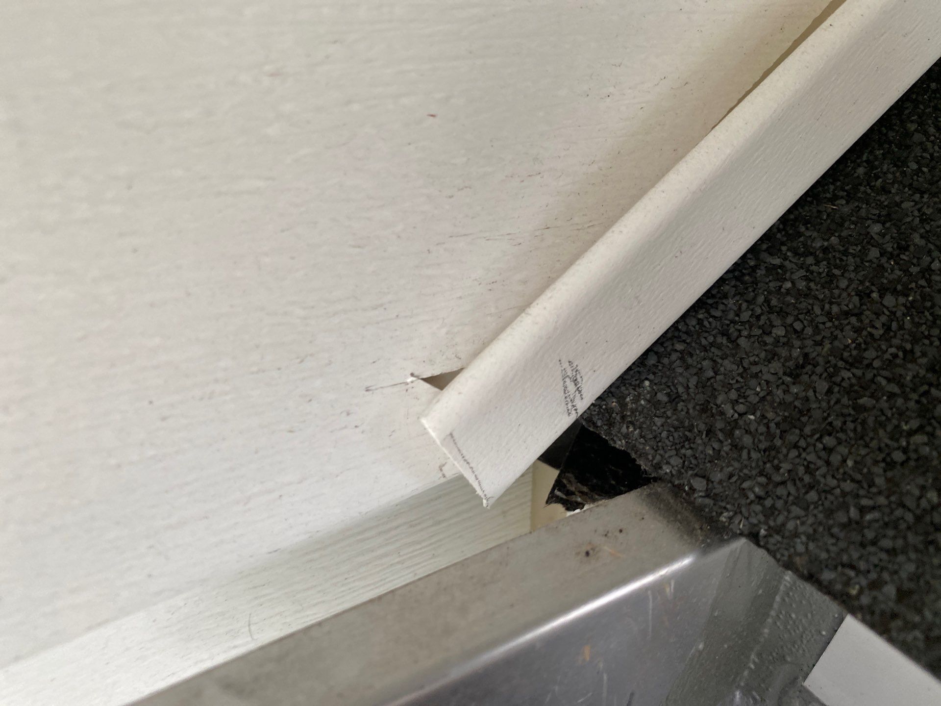 Asphalt Roof, Vinyl Siding, and Aluminum Gutter Replacement by Custom Installations