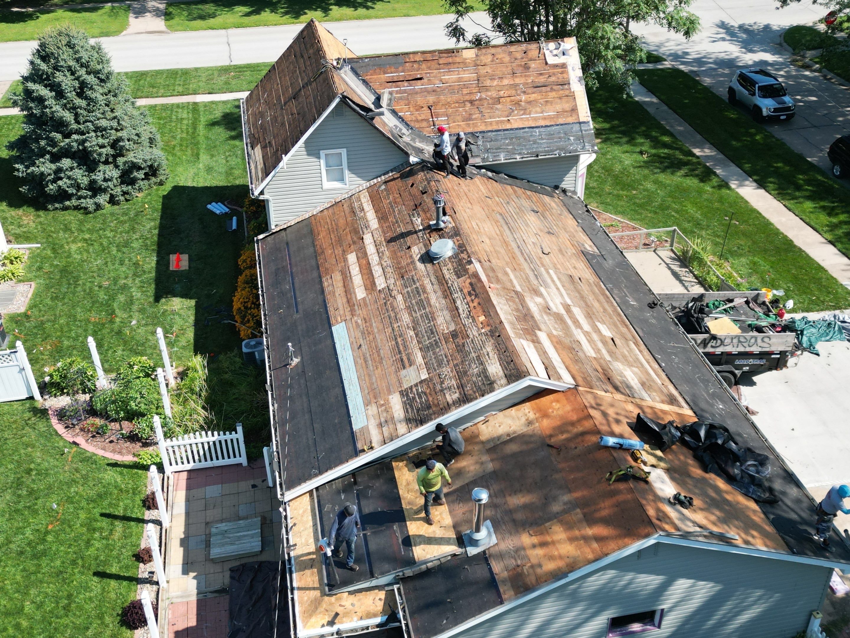 Residential Roofing Installation using Owens Corning Duration Colonial Slate by Lightning Exteriors