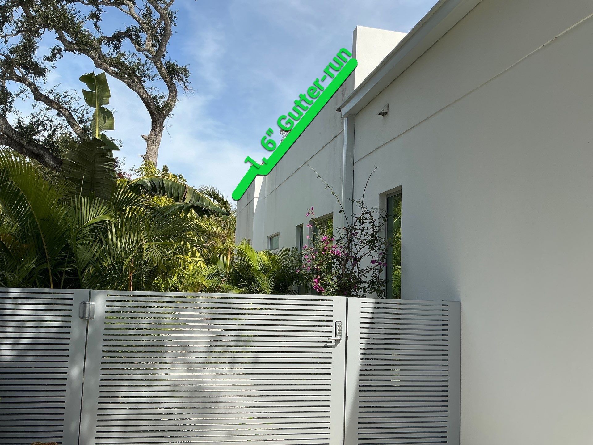 7 inch seamless gutters using smooth box gutters in Sarasota FL by Gutter Professors
