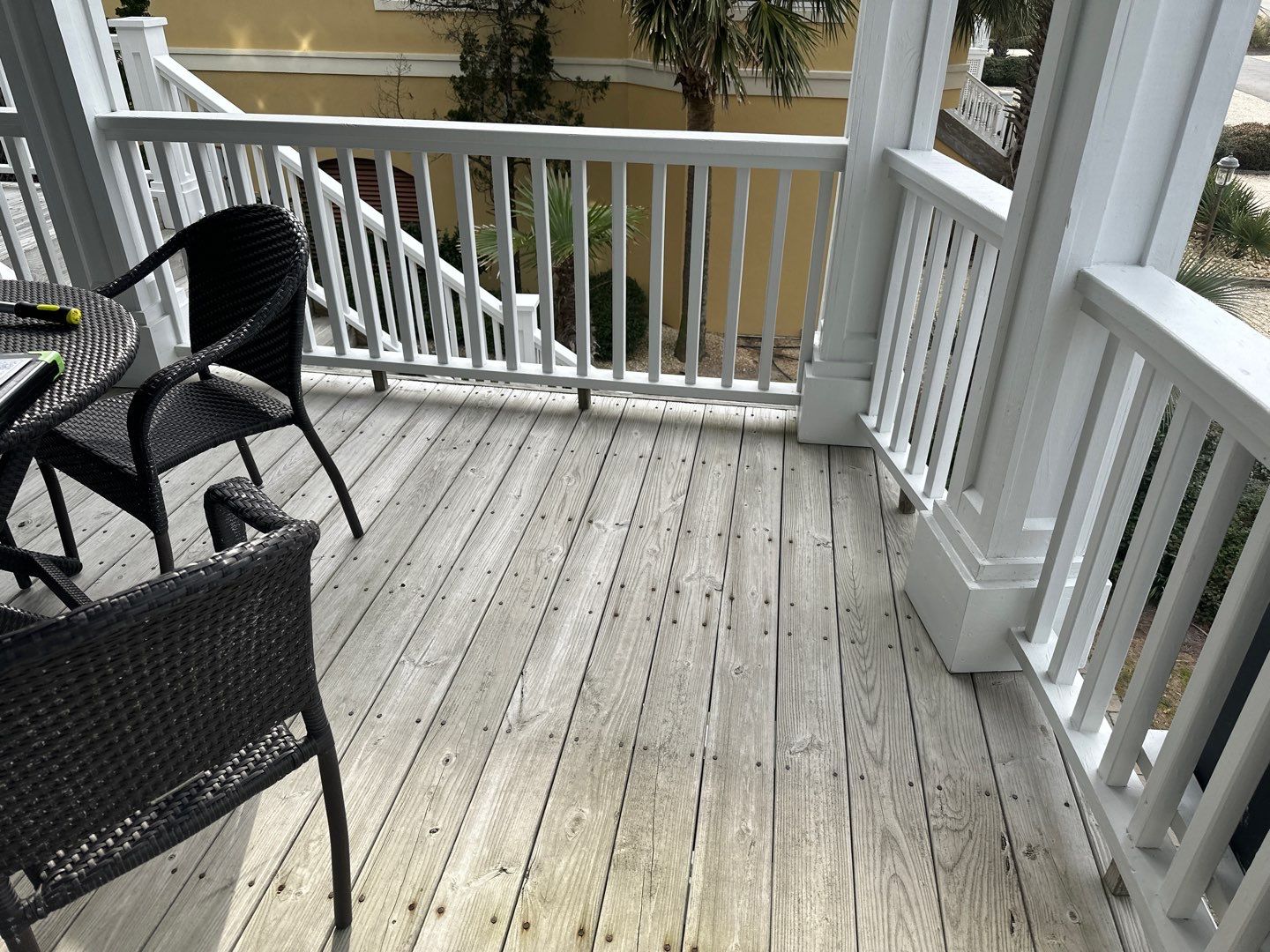 Weathered Deck using Wood Sealant by DuraSeal