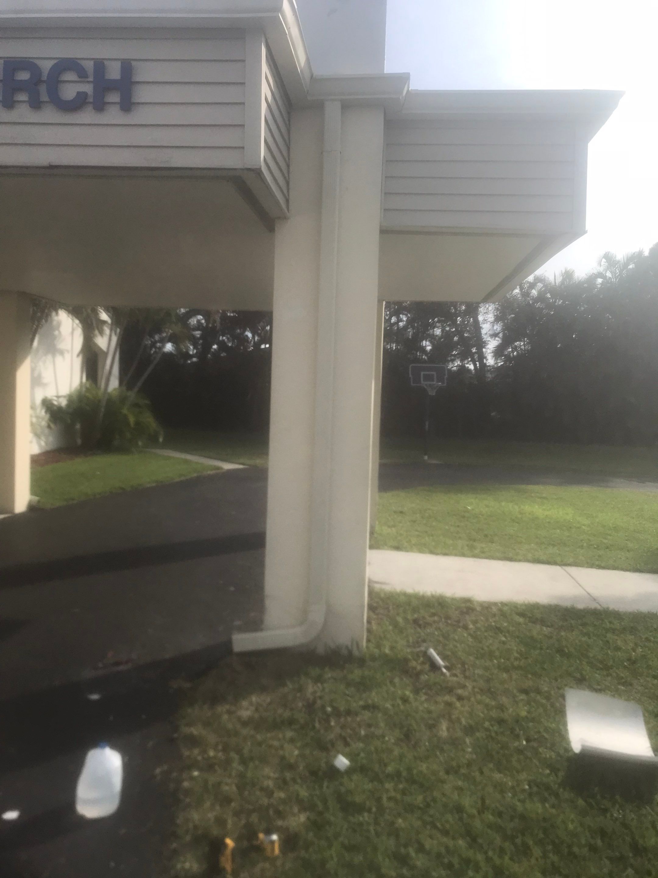 Cameo Gutters using Aluminum Seamless Gutters in Cape Coral FL by Gutter Professors