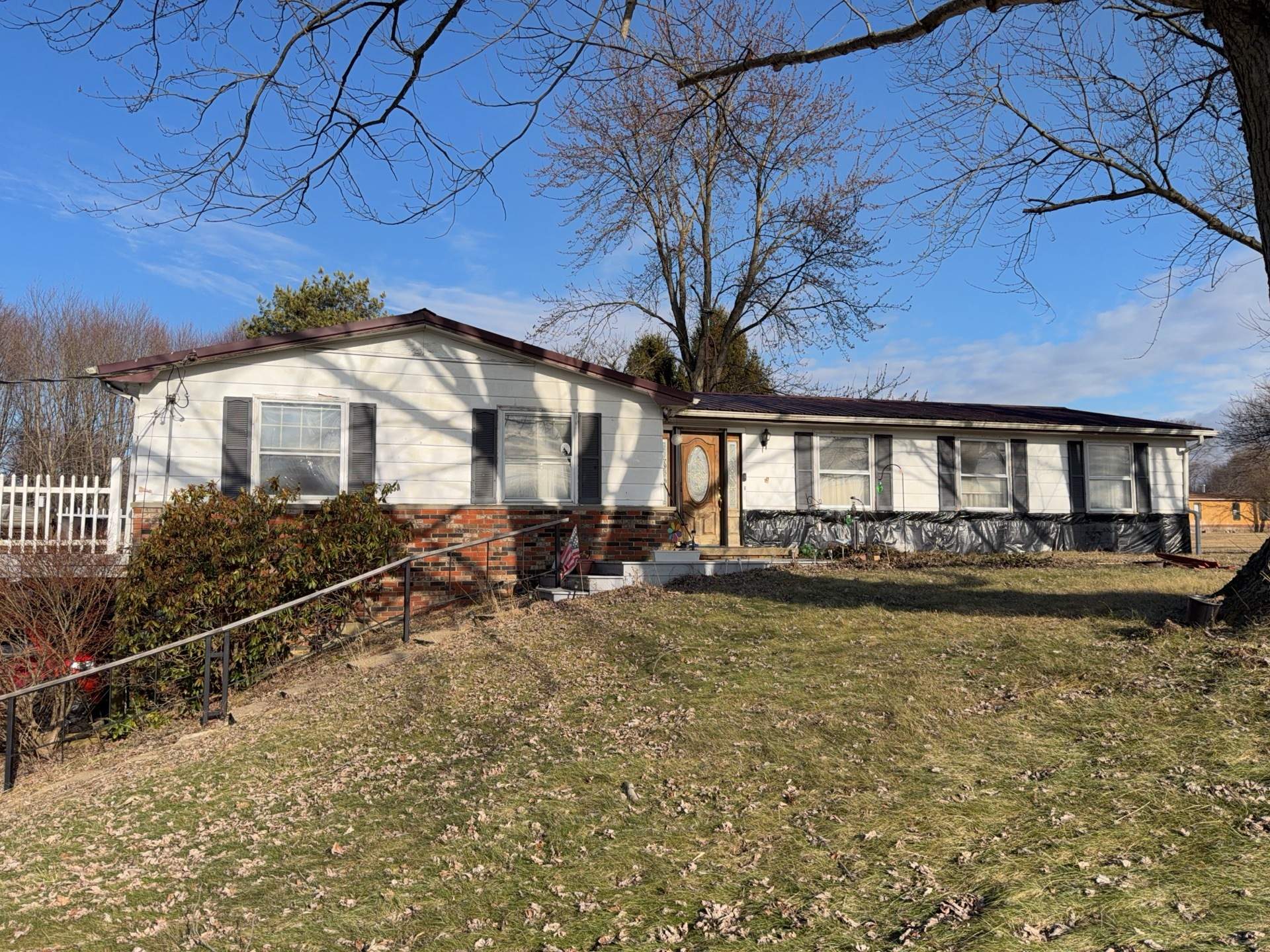 James Hardie Iron Gray in Enon Valley by Ideal Siding Pittsburgh