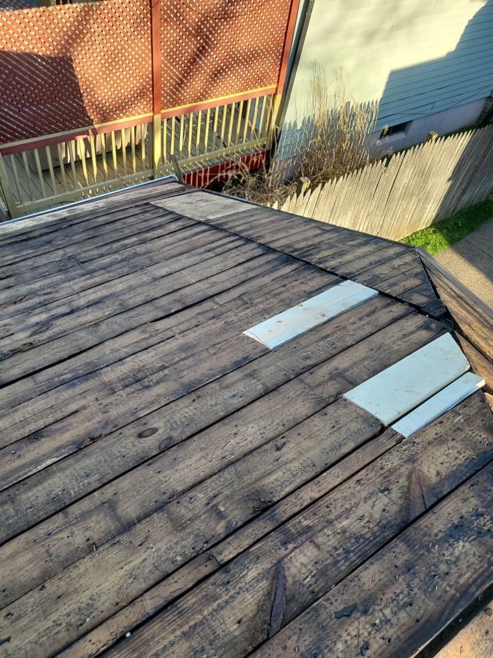 ATLAS PINNACLE COLOR: WEATHERED WOOD DRIP EDGE: MUSKET BROWN by Eagle Eye Roofing