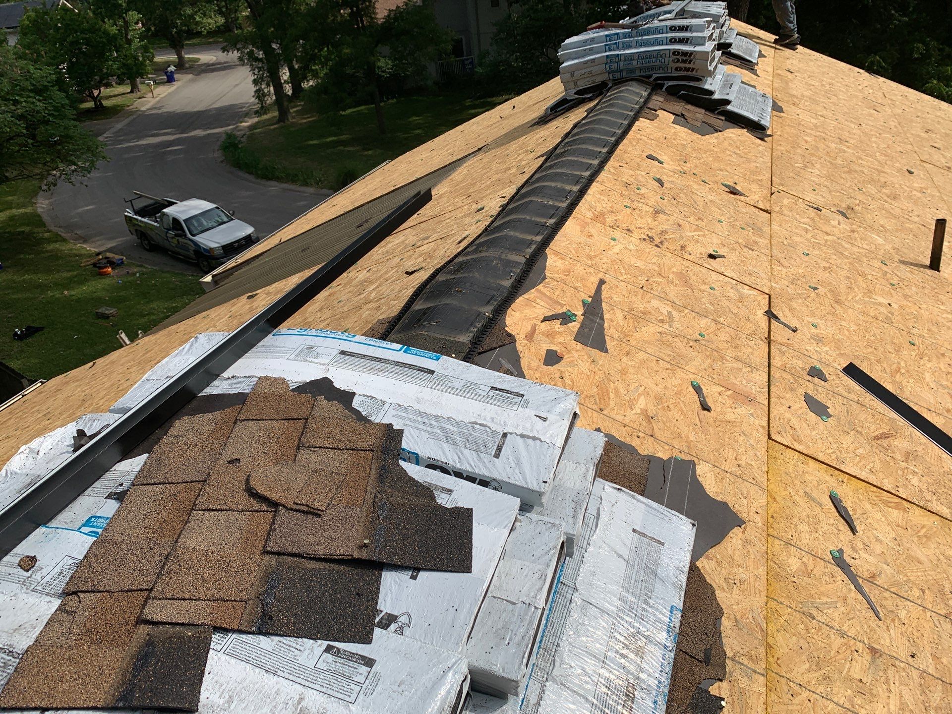 BYE BYE Wood Shakes by EEC Windows, Siding & Roofing