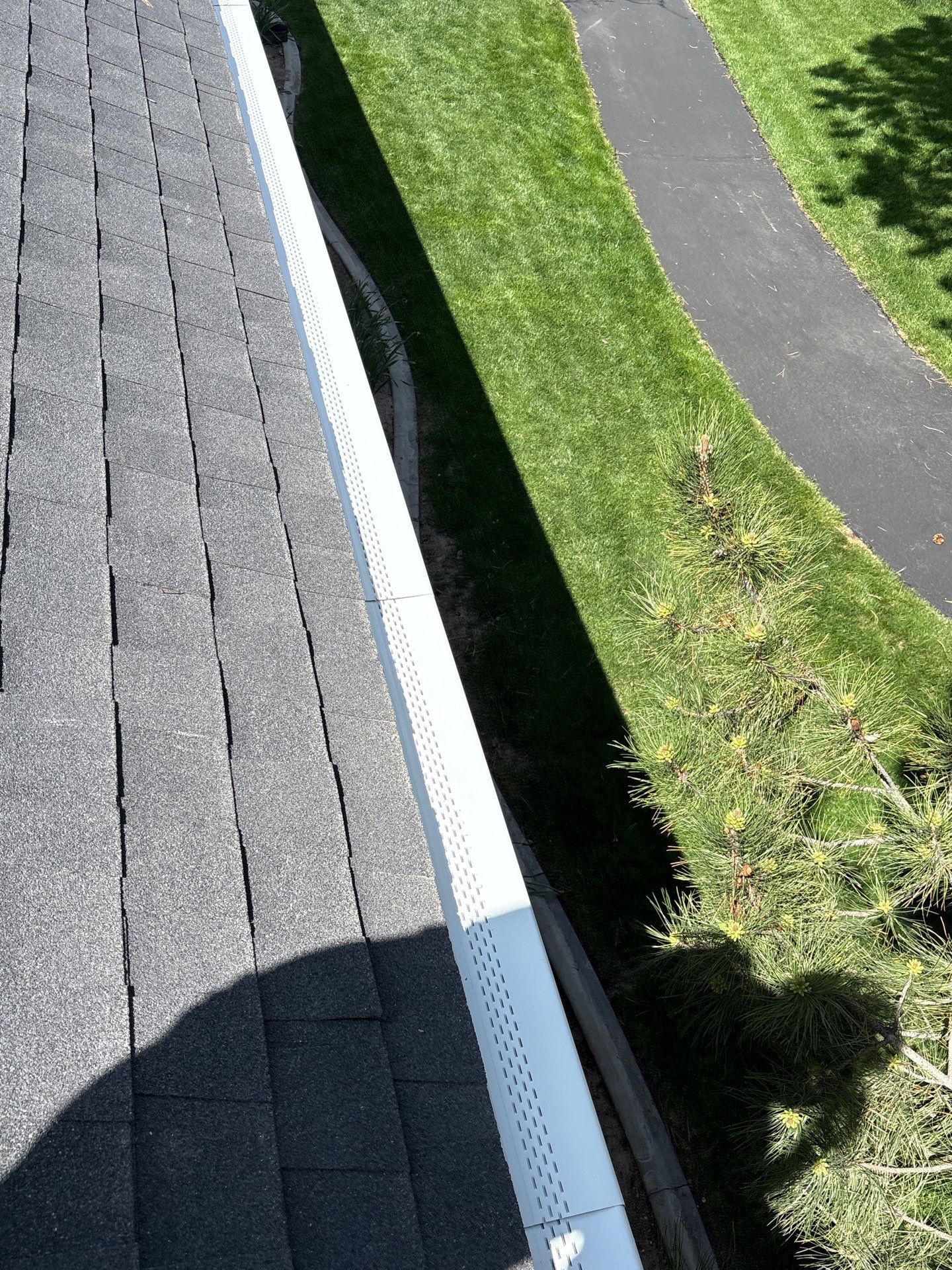 Project in Riverton by Emerald Gotcha Gutters 