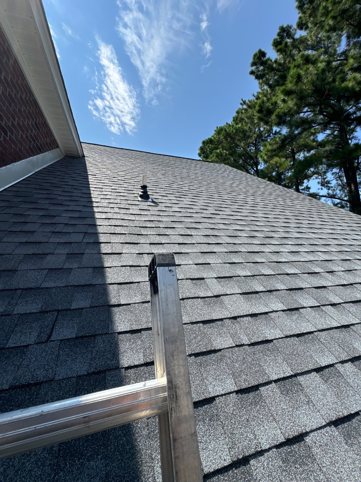 GAF HDZ - Oyster Grey by Linta Roofing