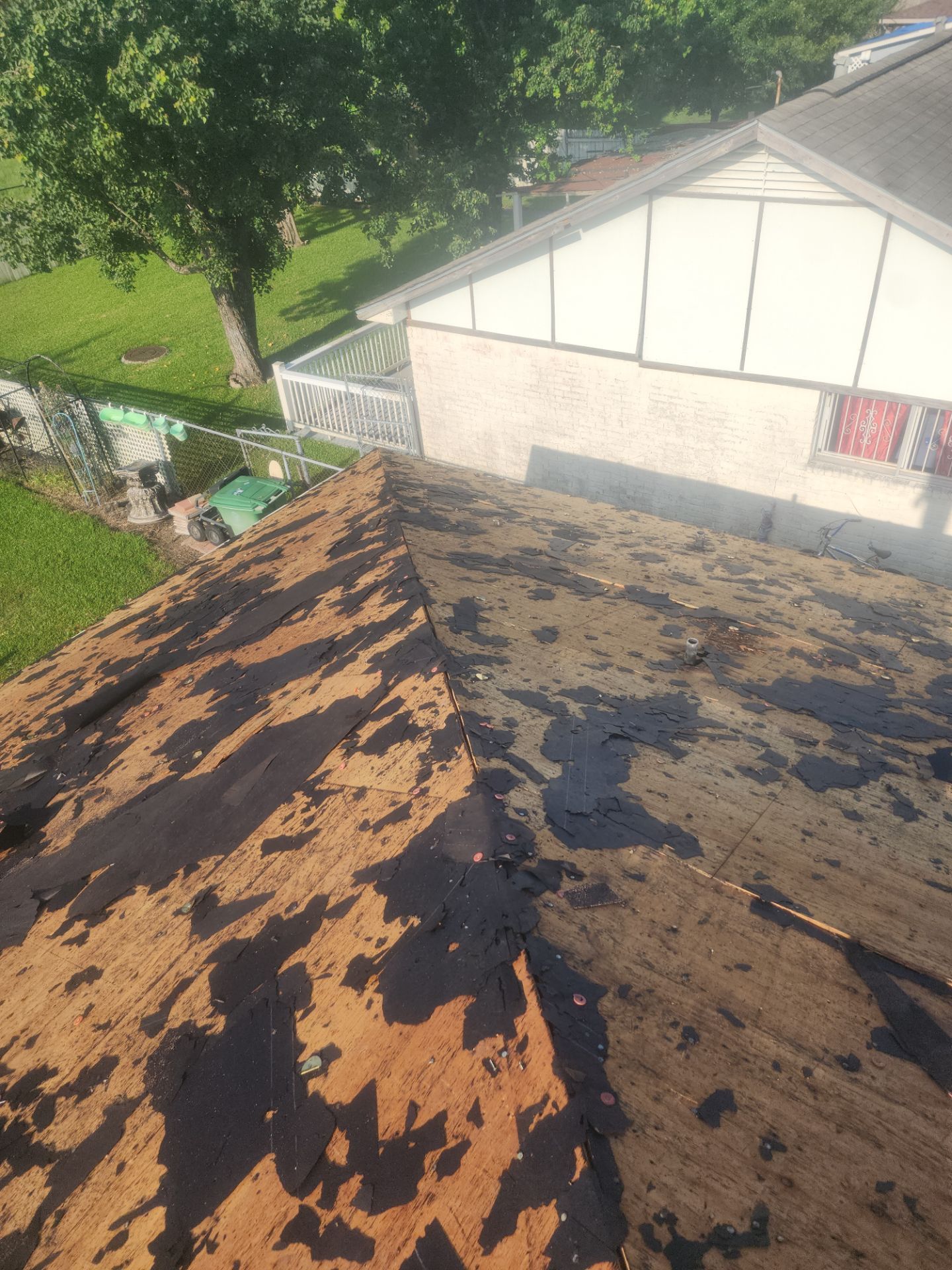 Residential Roofing Installation using Owen's Corning Duration (Lifetime) Shingles by Roof Repair Company