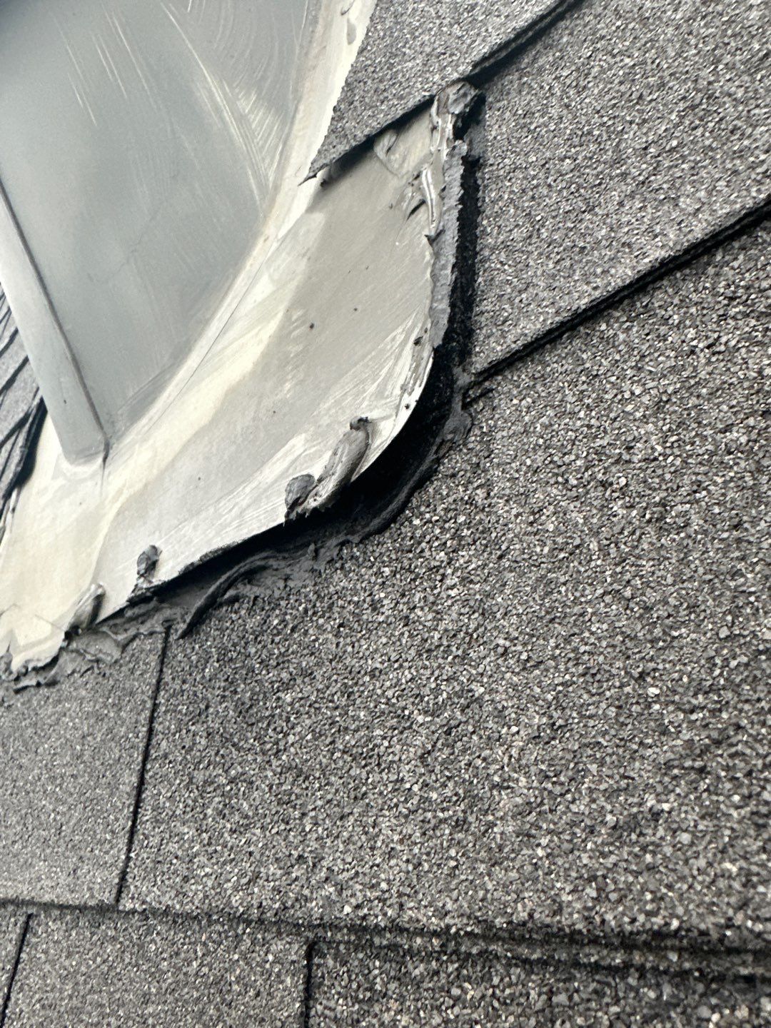 Hail Damage using Owen's Corning Duration (Lifetime) Shingles by Roof Repair Company