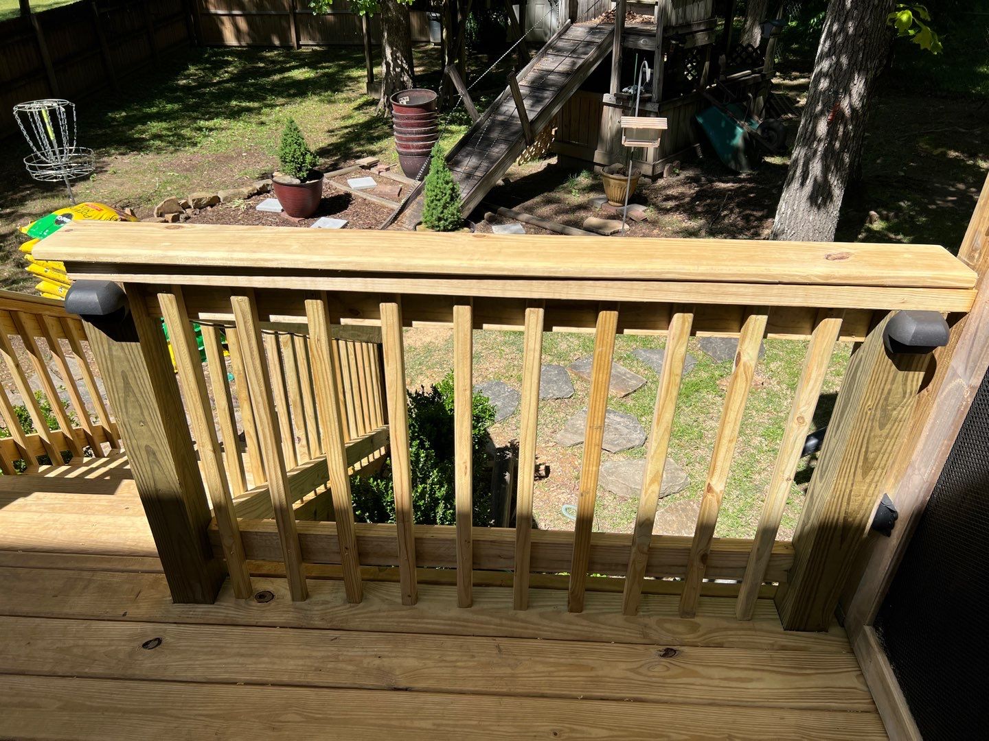 Oak Leaf Circle - Deck Installation  by Pillar and Pine