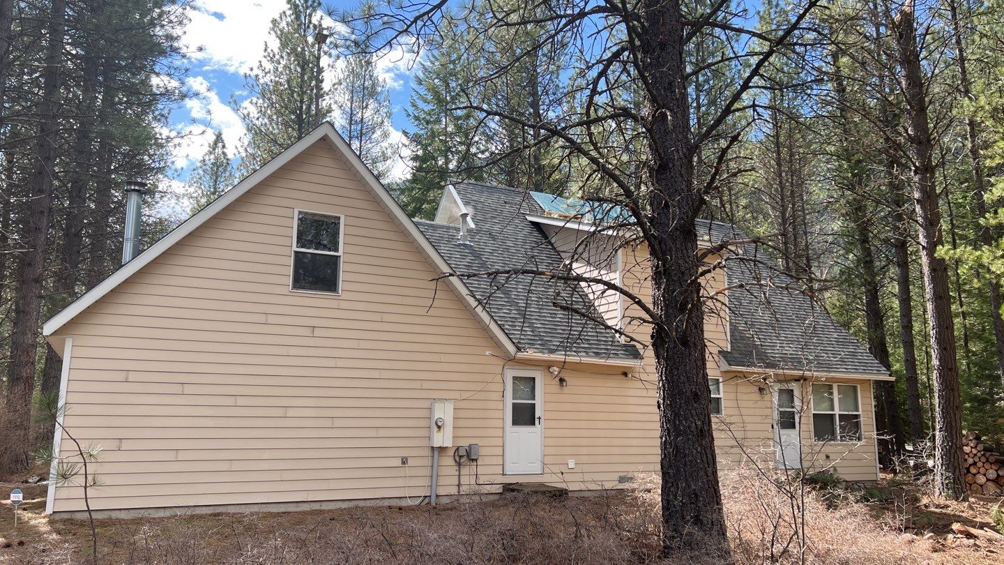 Green Snap Lock Standing Seam  by Montana Roofing Solutions