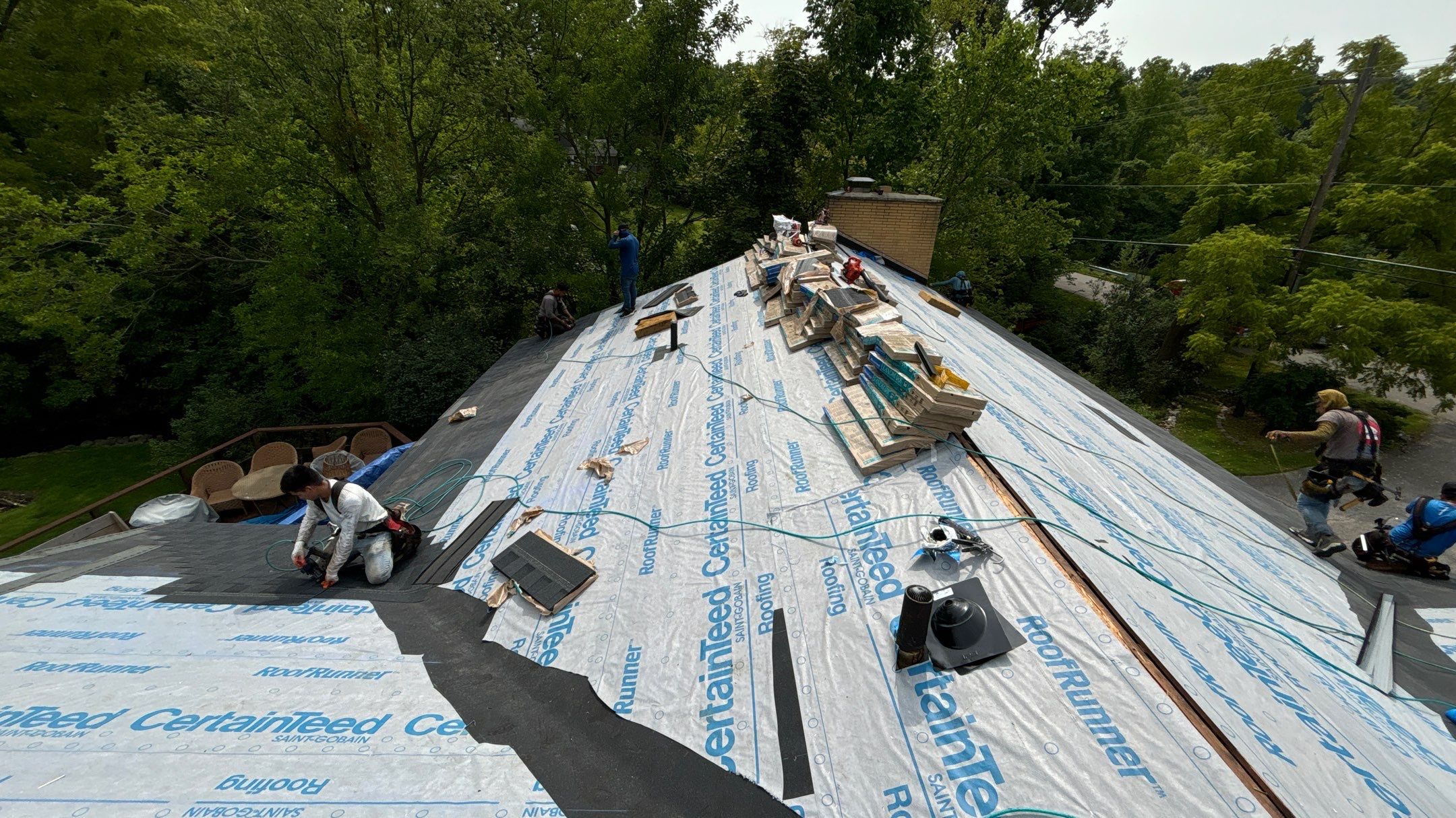 Roof Replacement using CertainTeed Landmark by 180 Contractors