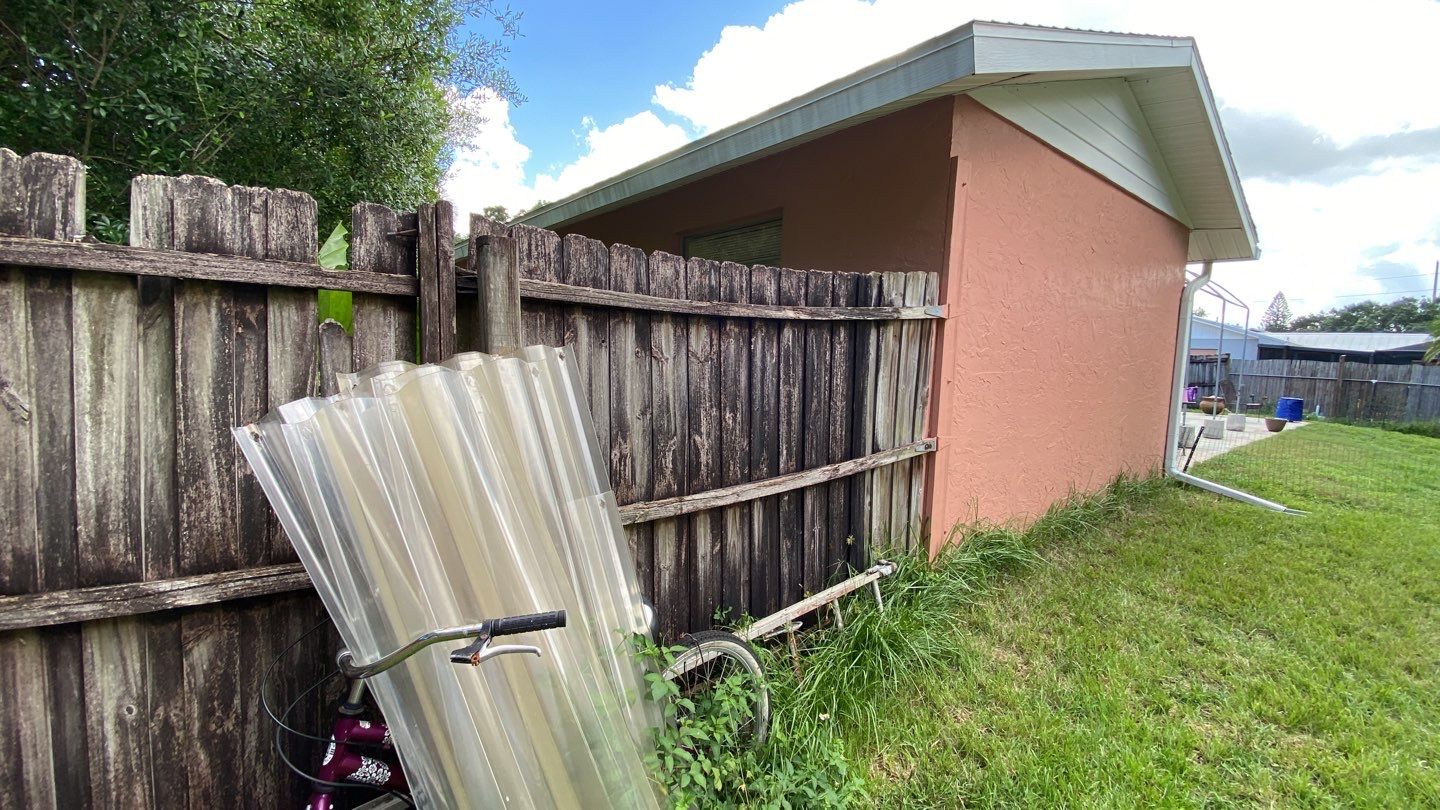 Bradenton, FL 6 ft. White Vinyl Privacy Fence by Asap fence and gates, LLC