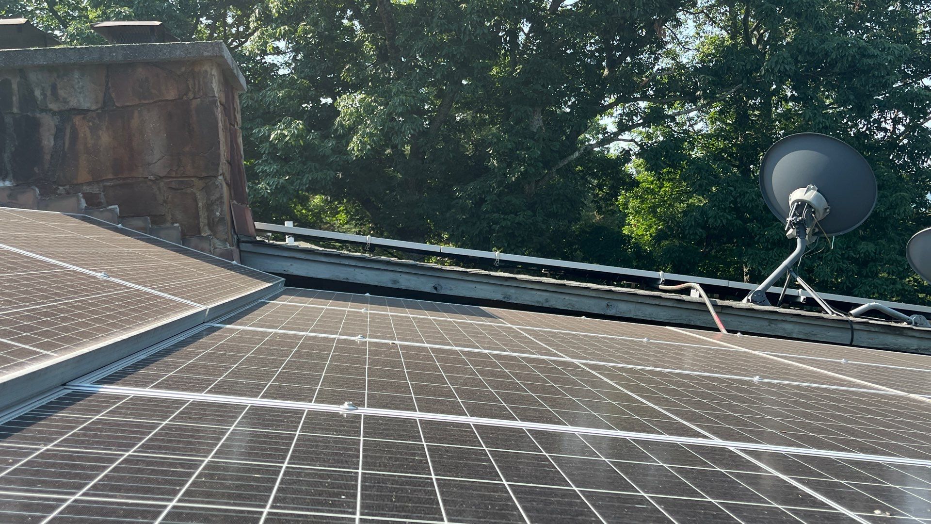 Project in Sewanee by Green Wave Solar 