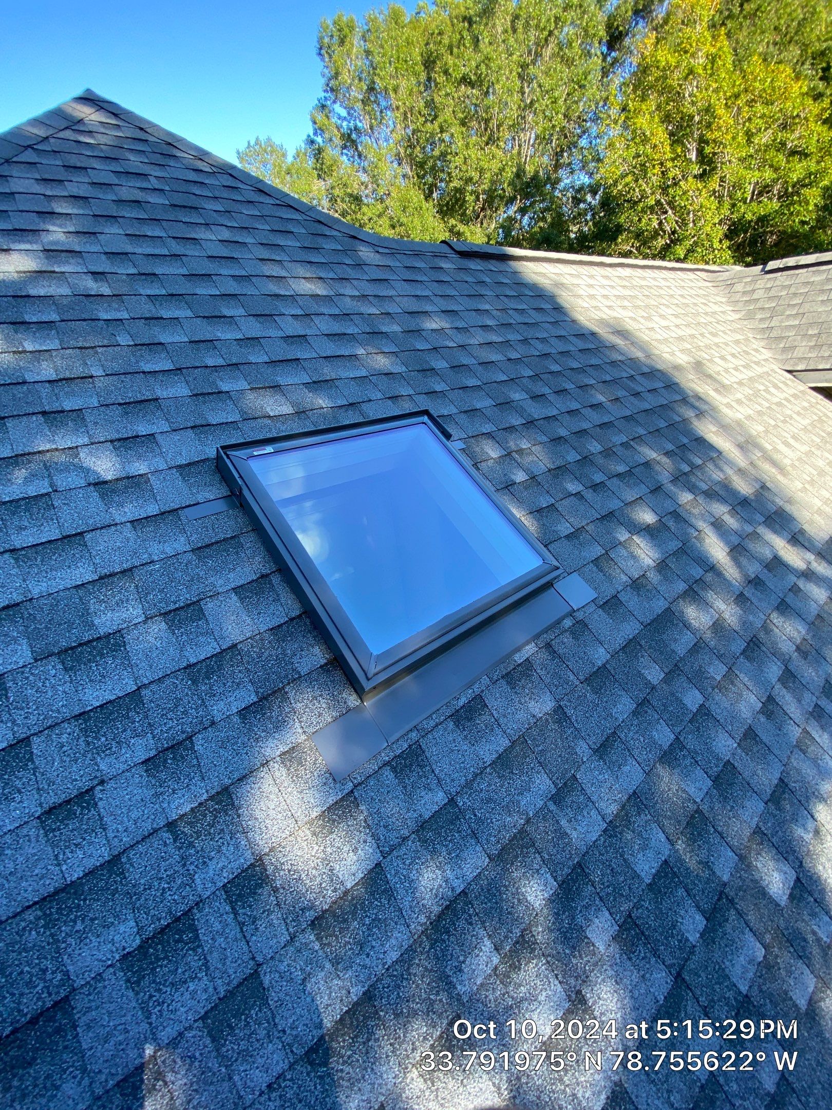 GAF HDZ - Oyster Grey by Linta Roofing