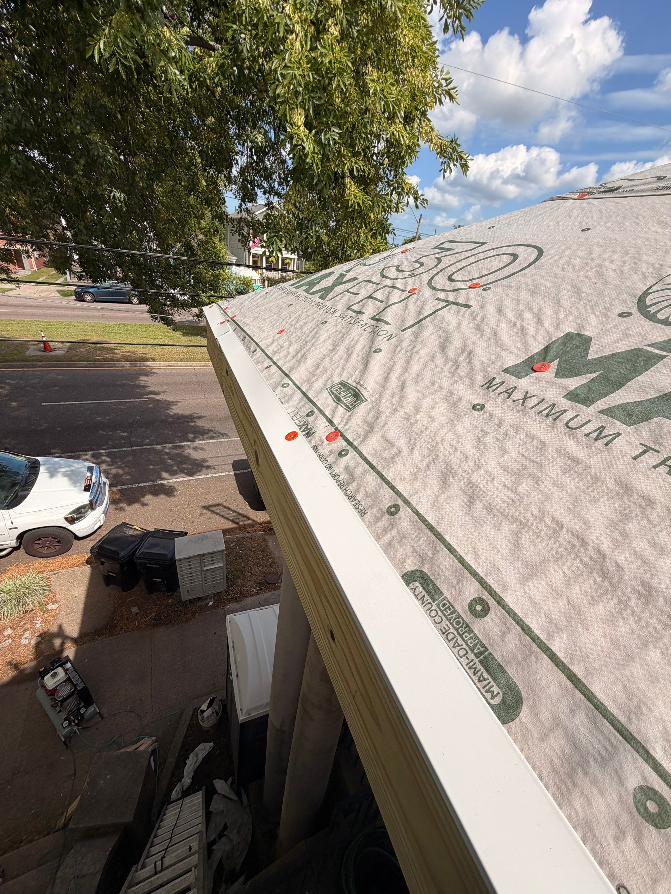 Roof Replacement in New Orleans by HDS Contractors
