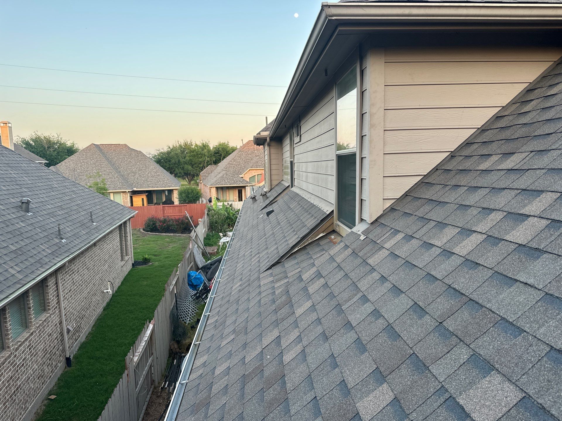 Residential Roofing Installation using Atlas Prolam by Motion Roofing