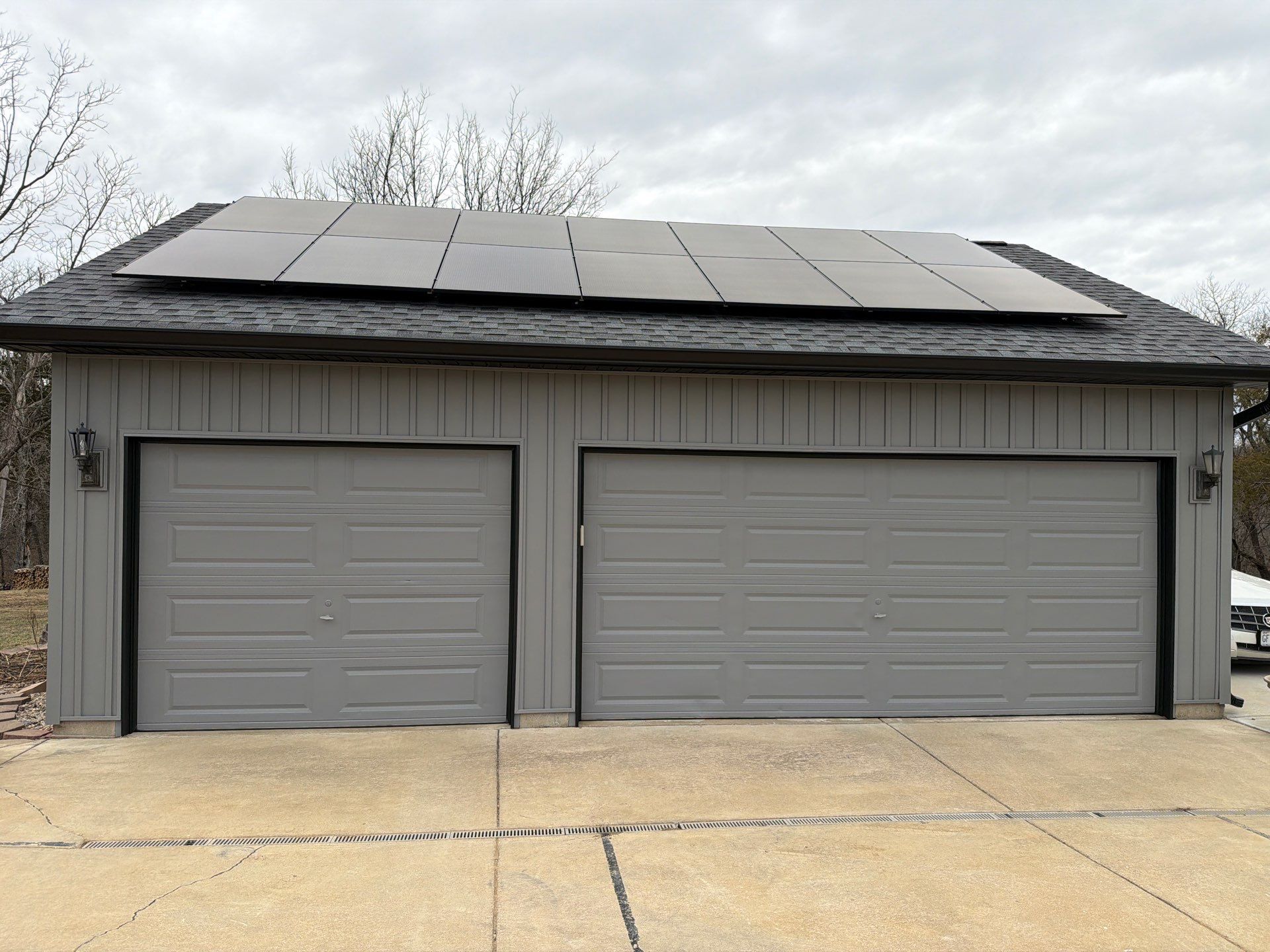 Project in Defiance by Acute Roofing And Exteriors 