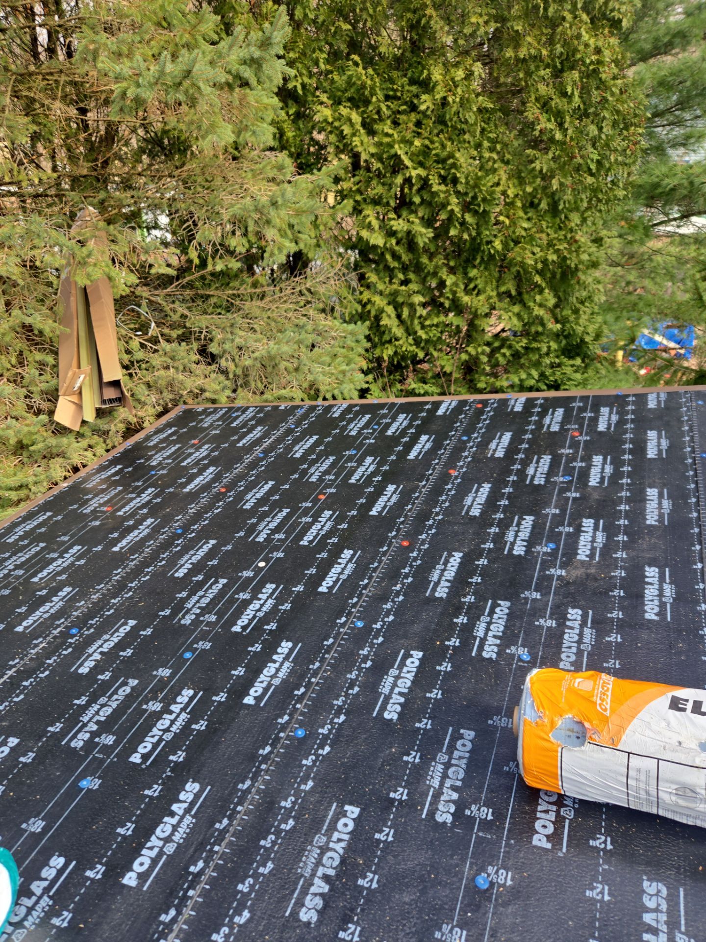 Rodney R: Atlas Pinnacle, Color, Burnt Hickory, Drip Edge, Color, Musket Brown by Eagle Eye Roofing