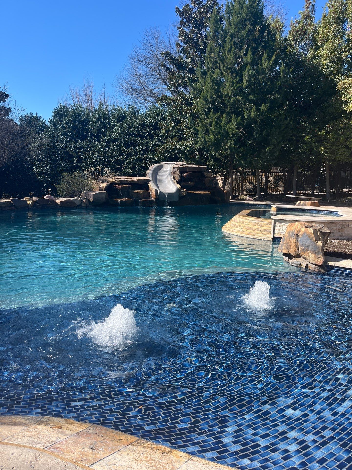 Large Freeform Remodel by Pinnacle Pools and Spas - DFW