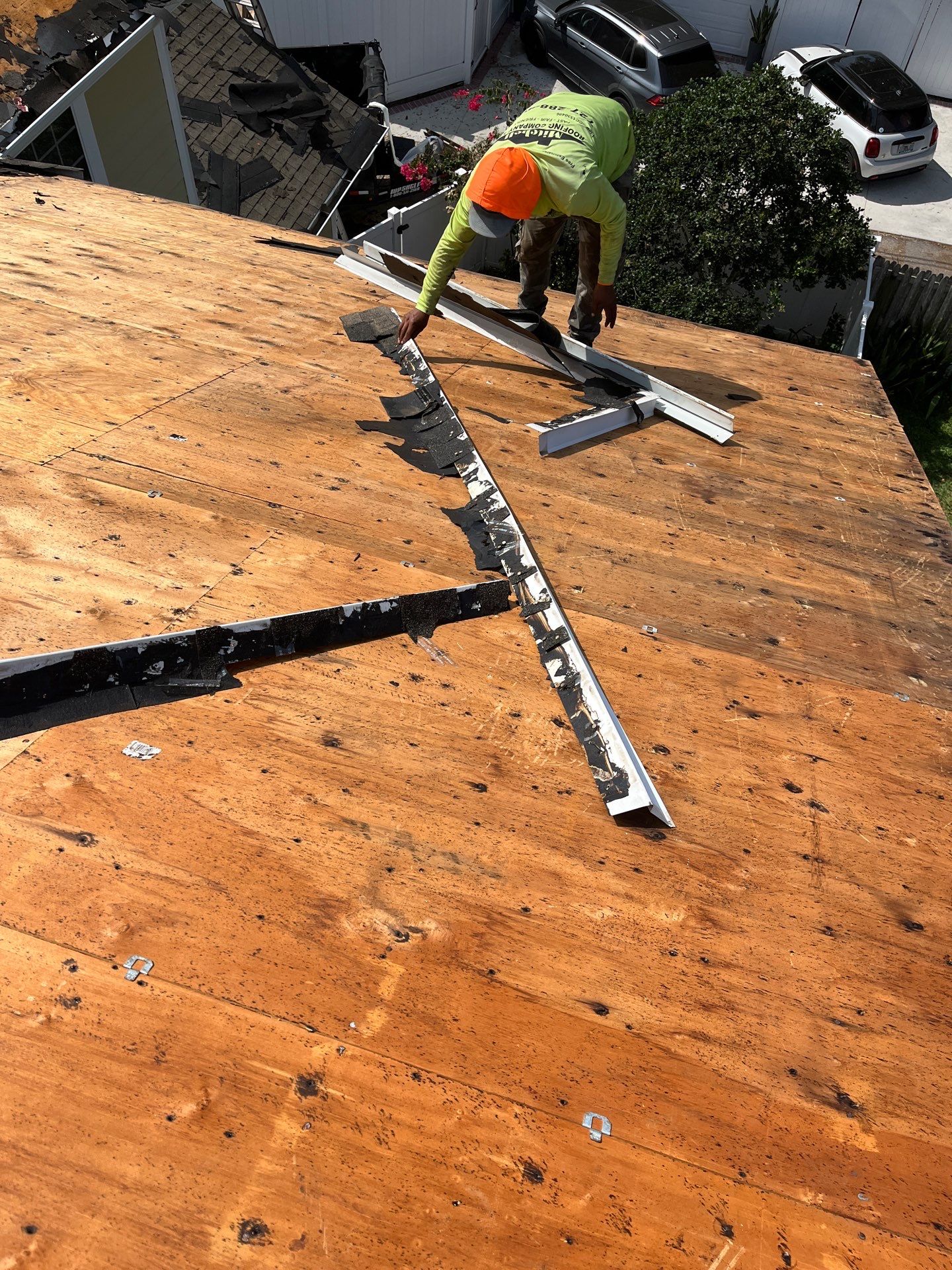 Project in St. Petersburg 33704 by Mitchell Roofing Company LLC 