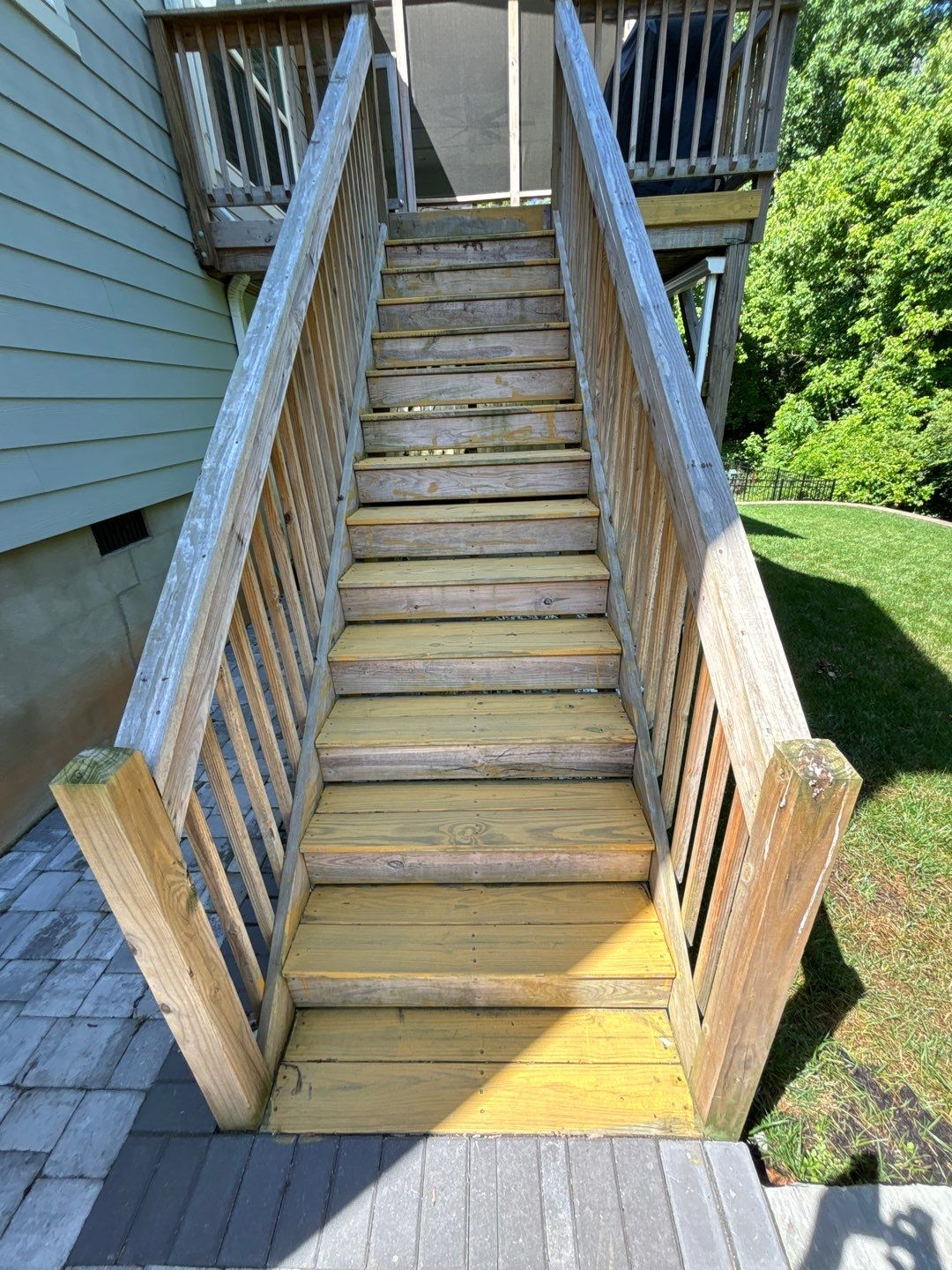 Weathered Deck using Wood Sealant by DuraSeal