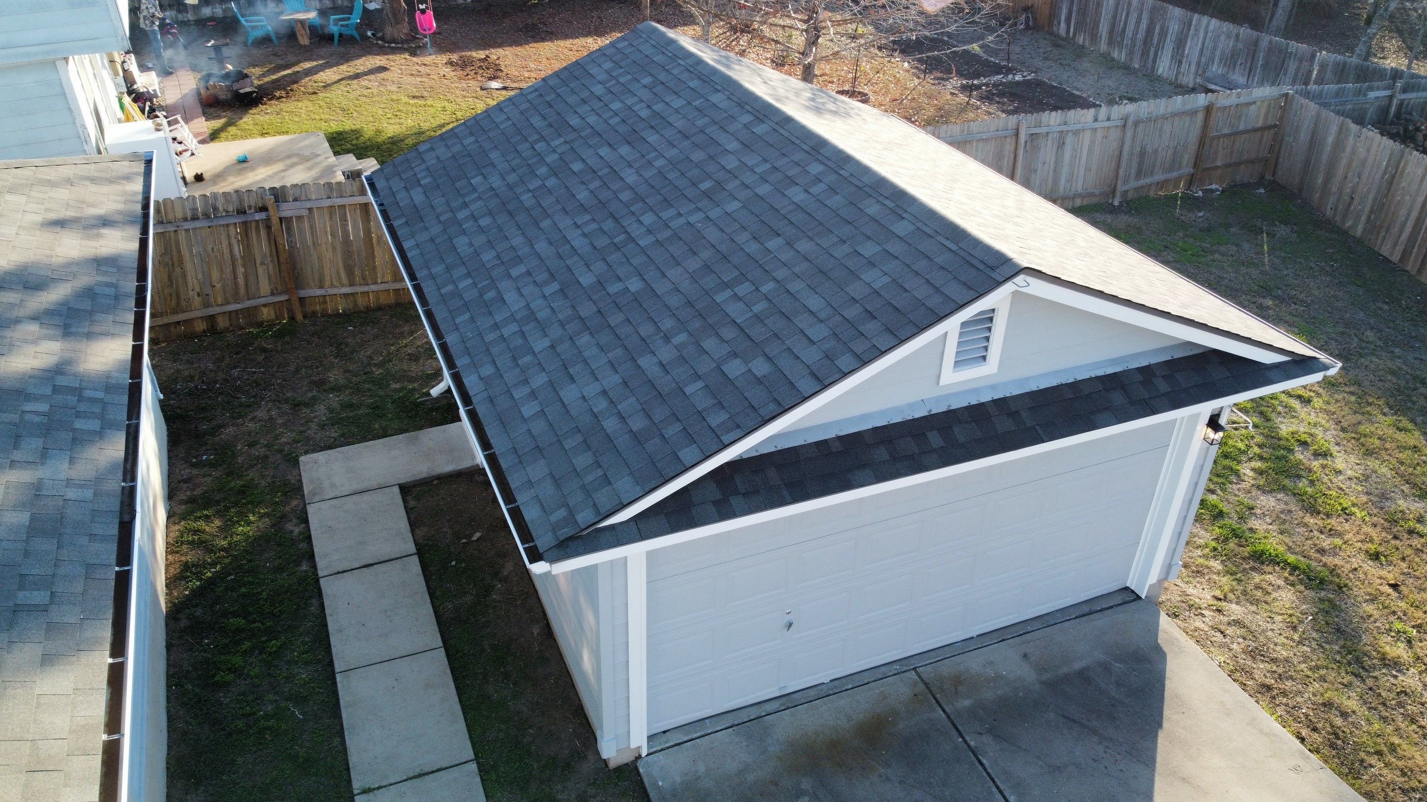 Residential Roofing Installation using Owens Corning Oakridge by Kstylez Roofing & Construction