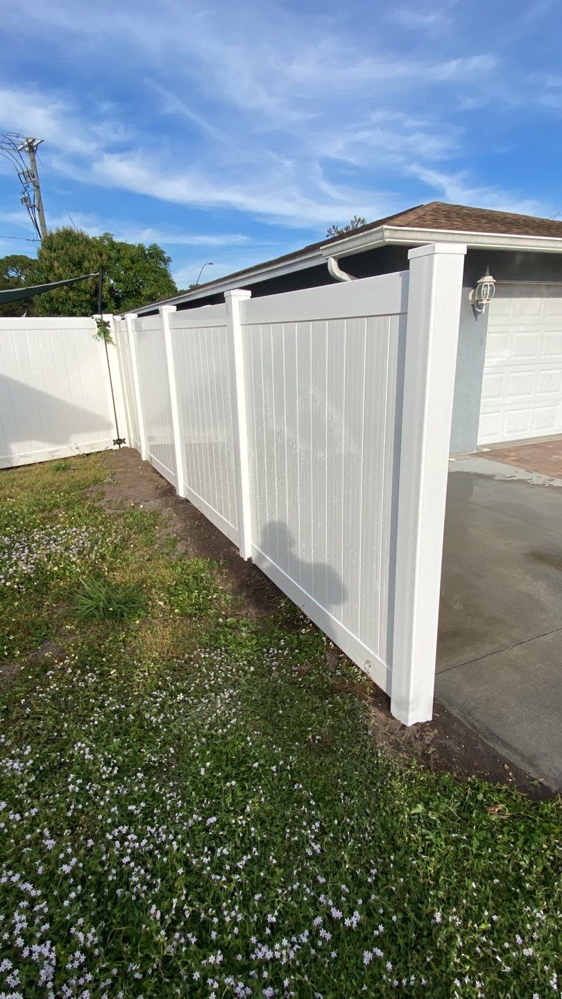 Sarasota, FL White Vinyl Privacy Fence by Asap fence and gates, LLC