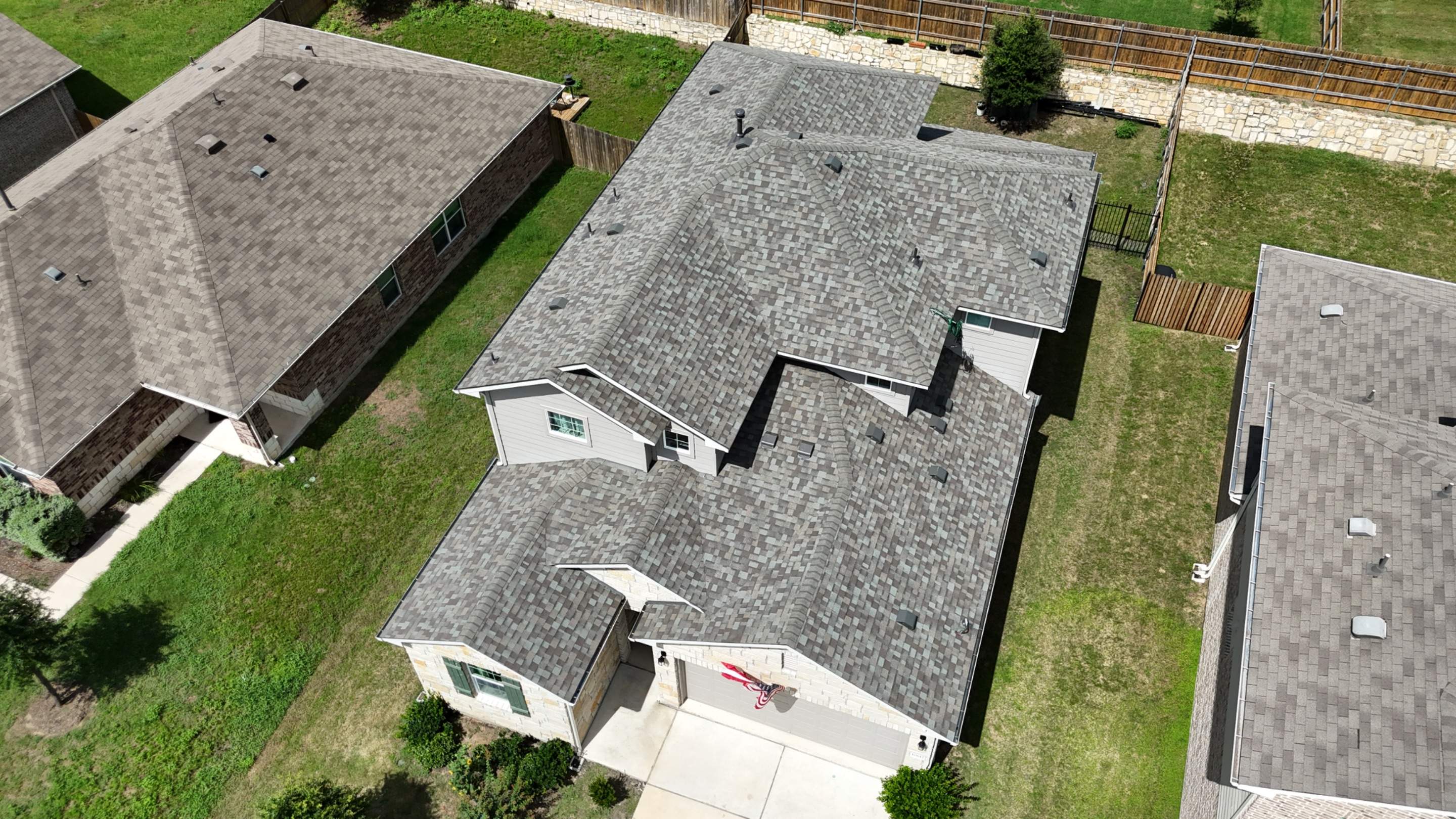 Driftwood - Owens Corning TruDefinition Duration by RoofsOnly.com