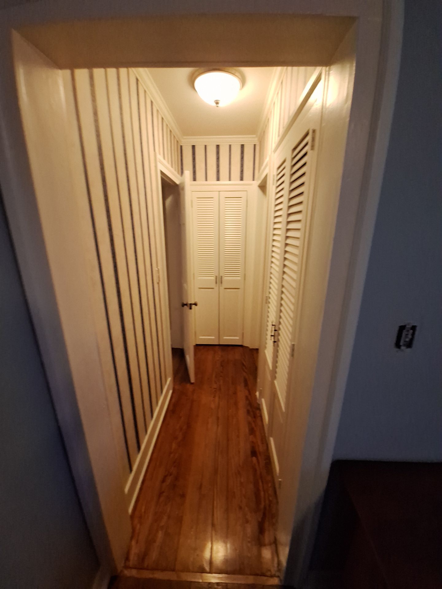 Comprehensive Interior Painting and Drywall Repairs for a North Muskegon Residence by Gordon Painting