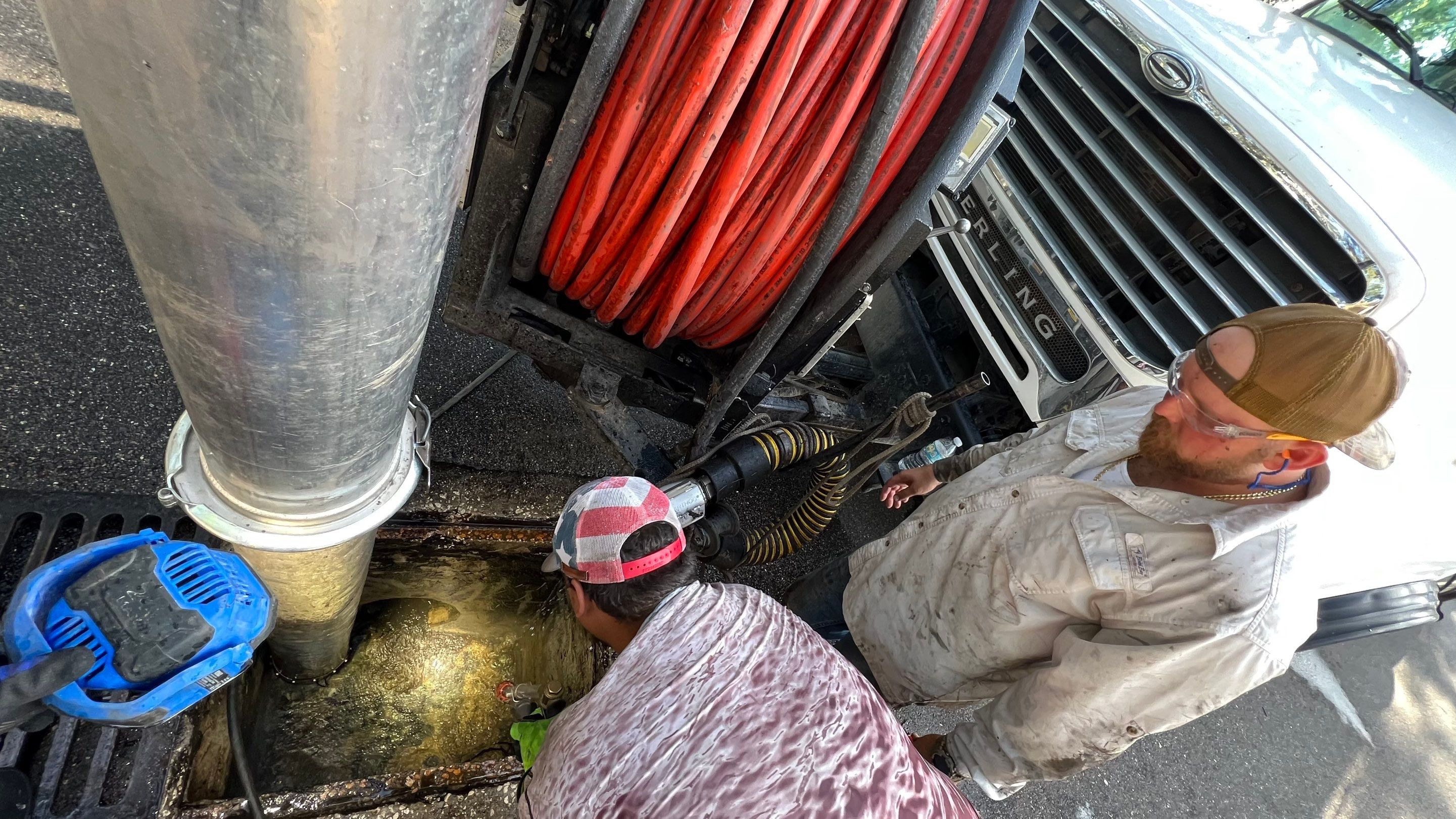 Apartment Complex Storm Water System Cleaning and Maintenance by APS Power & Water