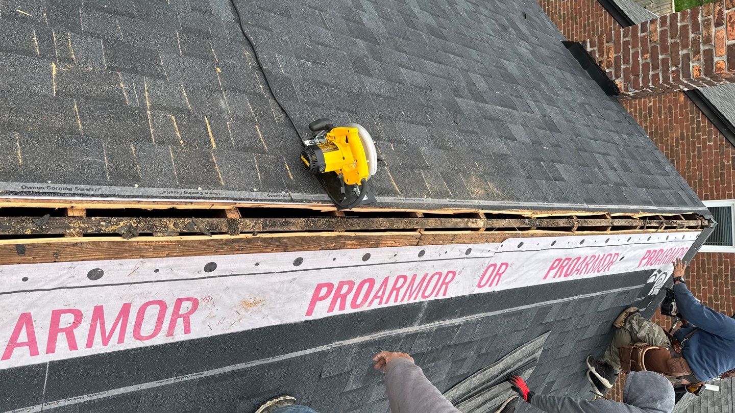 Roof Replacement using Owens Corning Onyx Black by 180 Contractors