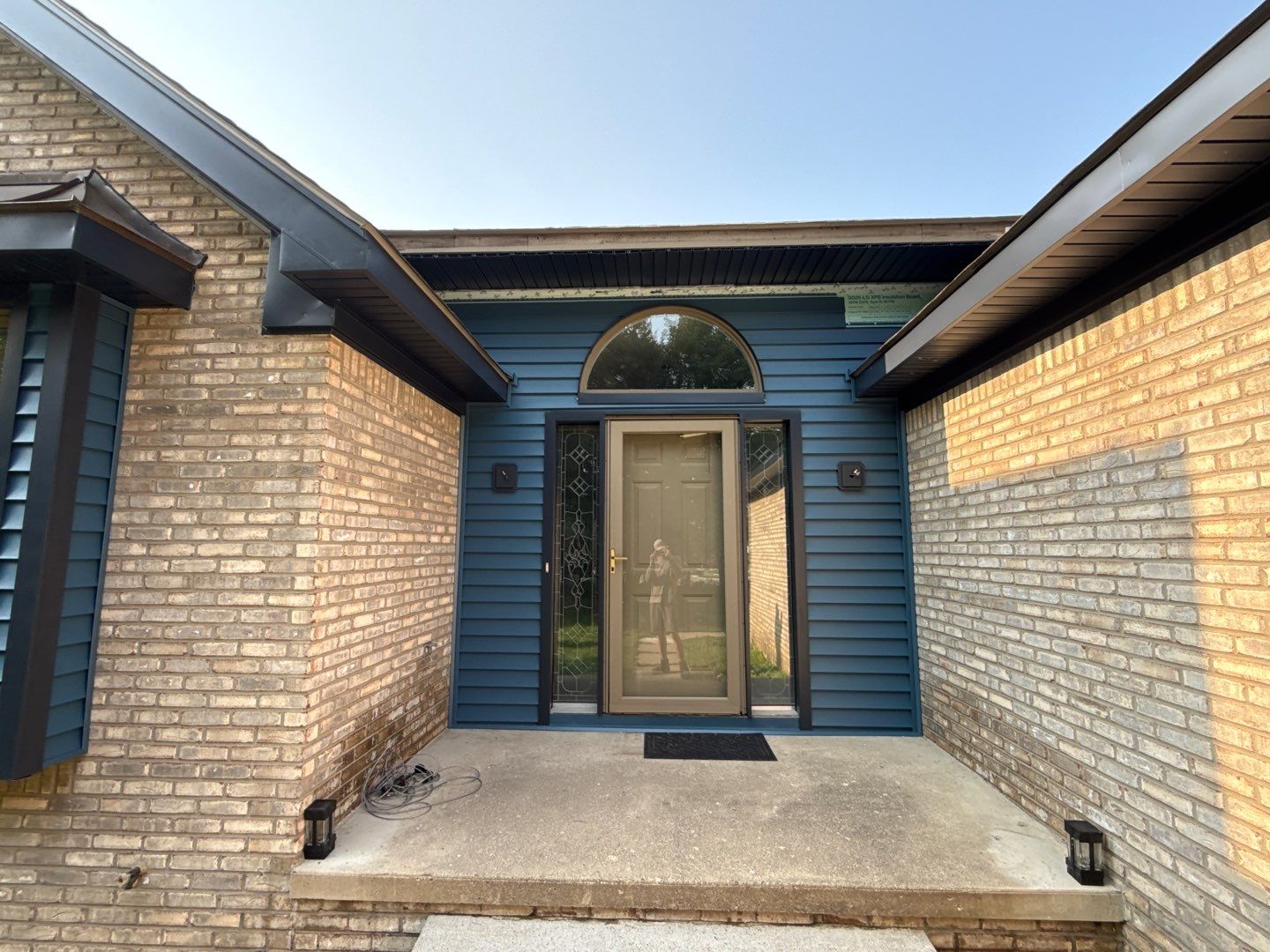 Siding Replacement using Alside Charter Oak D4.5" Laguna Blue by 180 Contractors