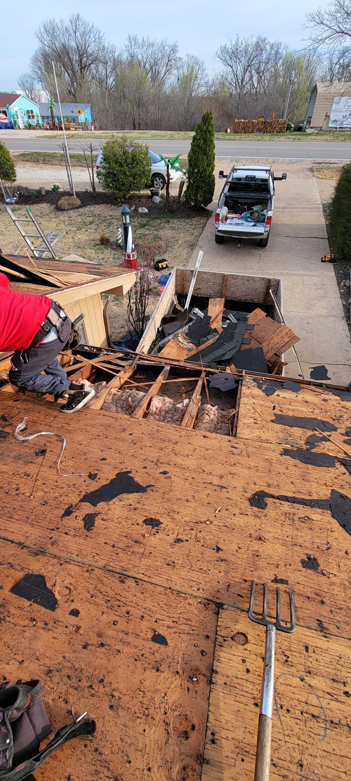 Residential Roofing Installation using IKO DYNASTY ROOF by EEC  Windows, Siding & Roofing 