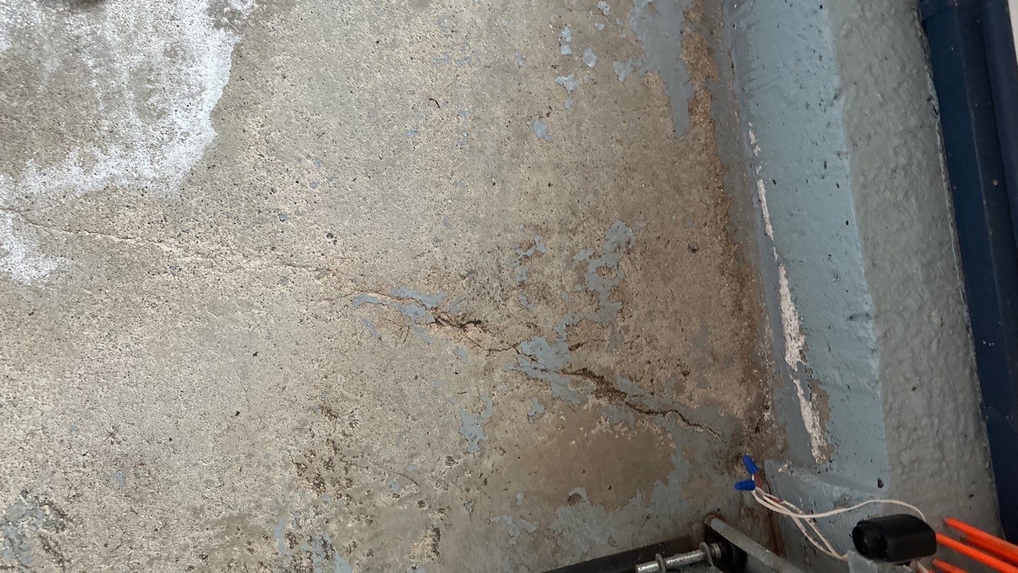 Garage in Nashua, NH 03062 by Symphony Concrete Coatings