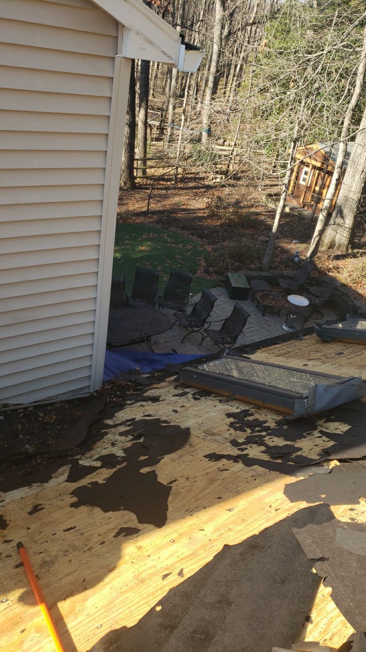 Vienna: Certainteed Landmark Pro Designer Shingles in Max Def Driftwood by RM Banning, Inc.