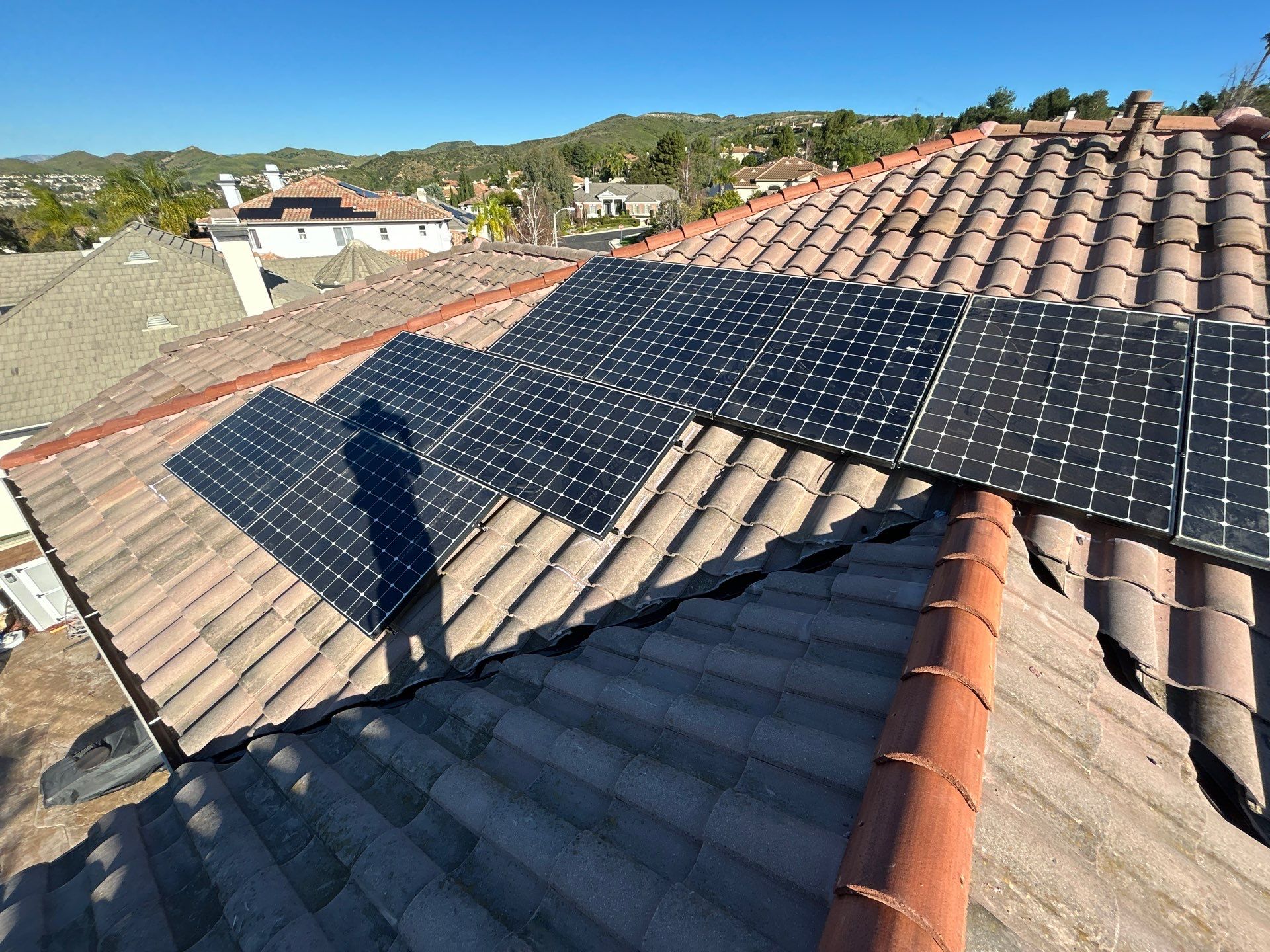 Comprehensive Solar and Tesla Powerwall 3 Battery Installation in Westlake Village by AWS Solar