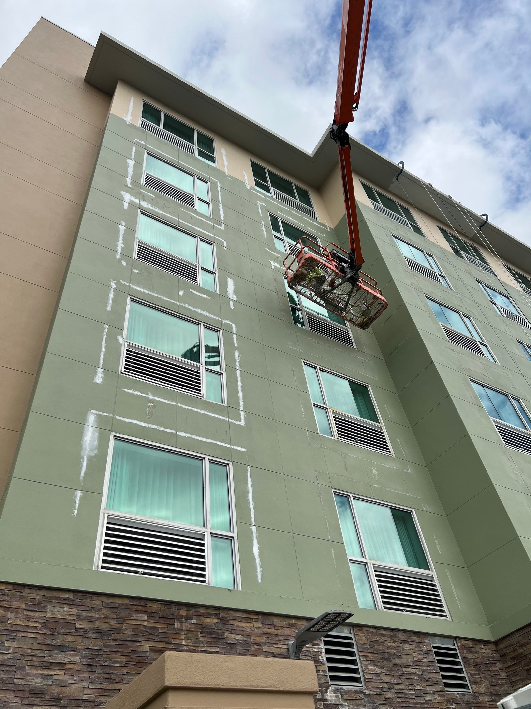 Four Points by Sheraton by Gemstone Builders, LLC.