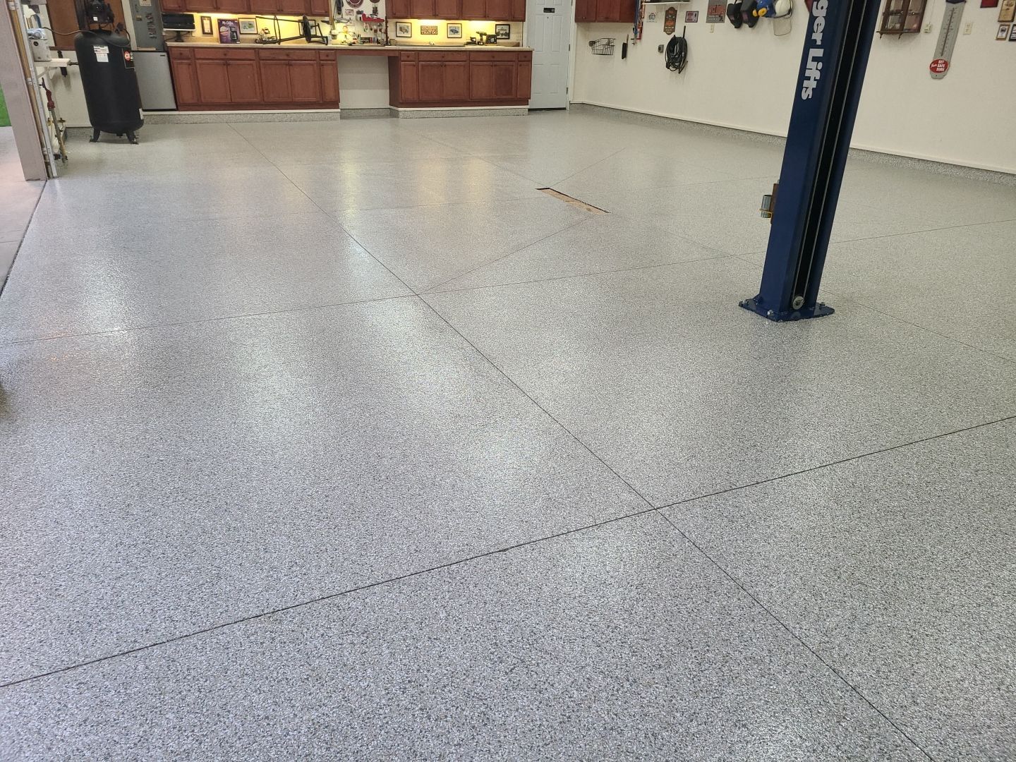 Large Garage in Mt. Everest - Vienna, OH by Alexander Concrete Coatings